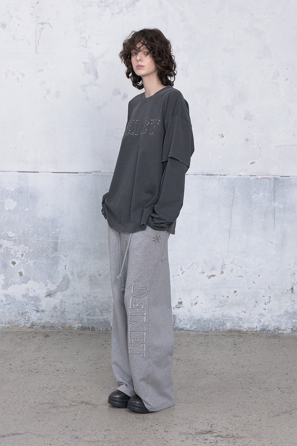Deinet - Applique Layered T-Shirt (Dark Grey) product image 4 | TRAB K-Fashion Australia