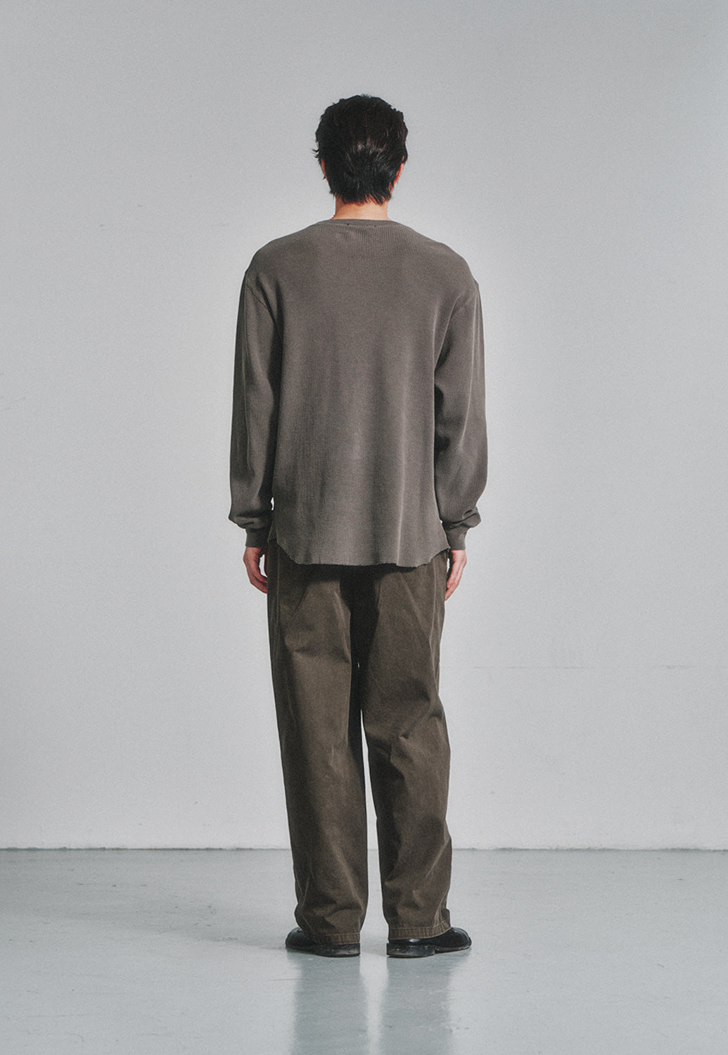 Art if acts - One Tuck Chino Pants (Olive) product image 4 | TRAB K-Fashion Australia