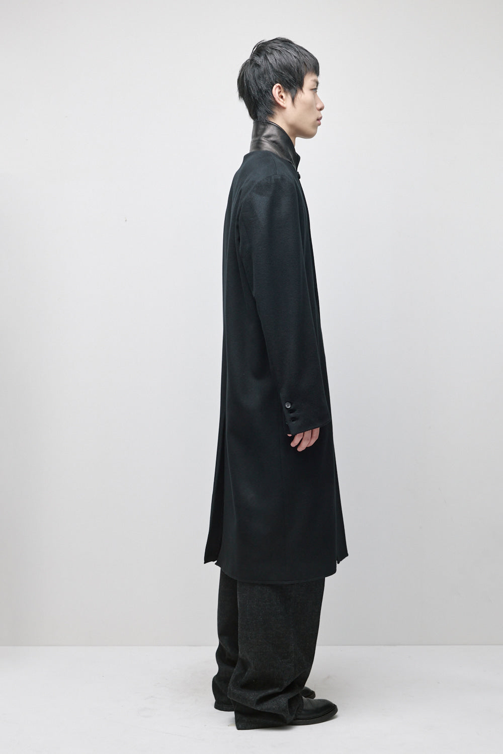 Hatchingroom - Chesterfield Coat (Black) product image 16 | TRAB K-Fashion Australia