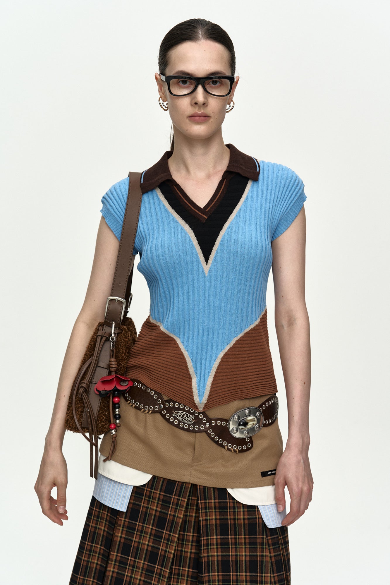 Andersson Bell - Color-Blocked Knit Polo Vest (Blue/Brown) product image 4 | TRAB K-Fashion Australia
