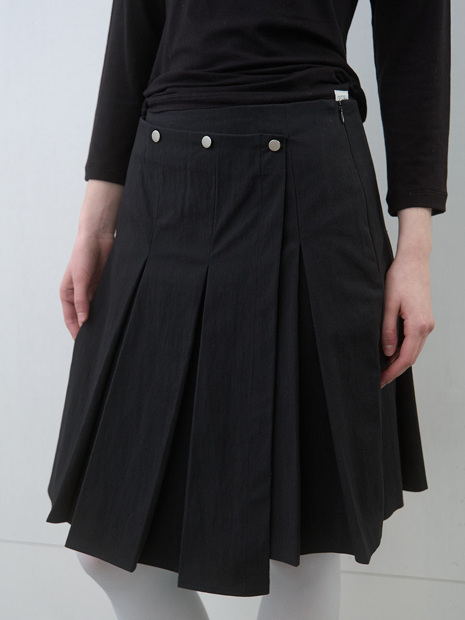 Kijun - Pleated Wrap Skirt (Black) product image 7 | TRAB K-Fashion Australia