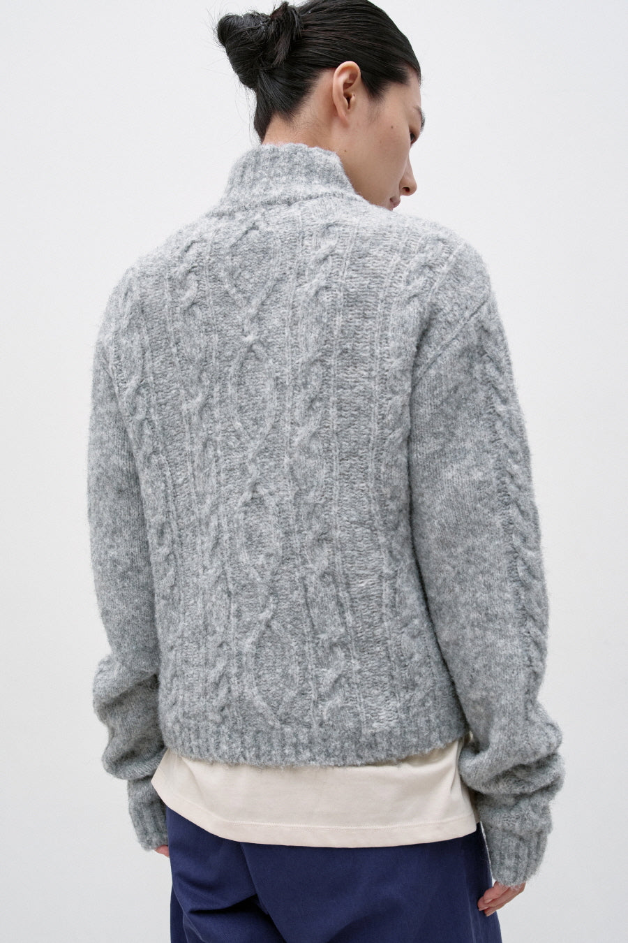 Insilence - Twist Half Zip-up Knit (Light Grey) product image 6 | TRAB K-Fashion Australia