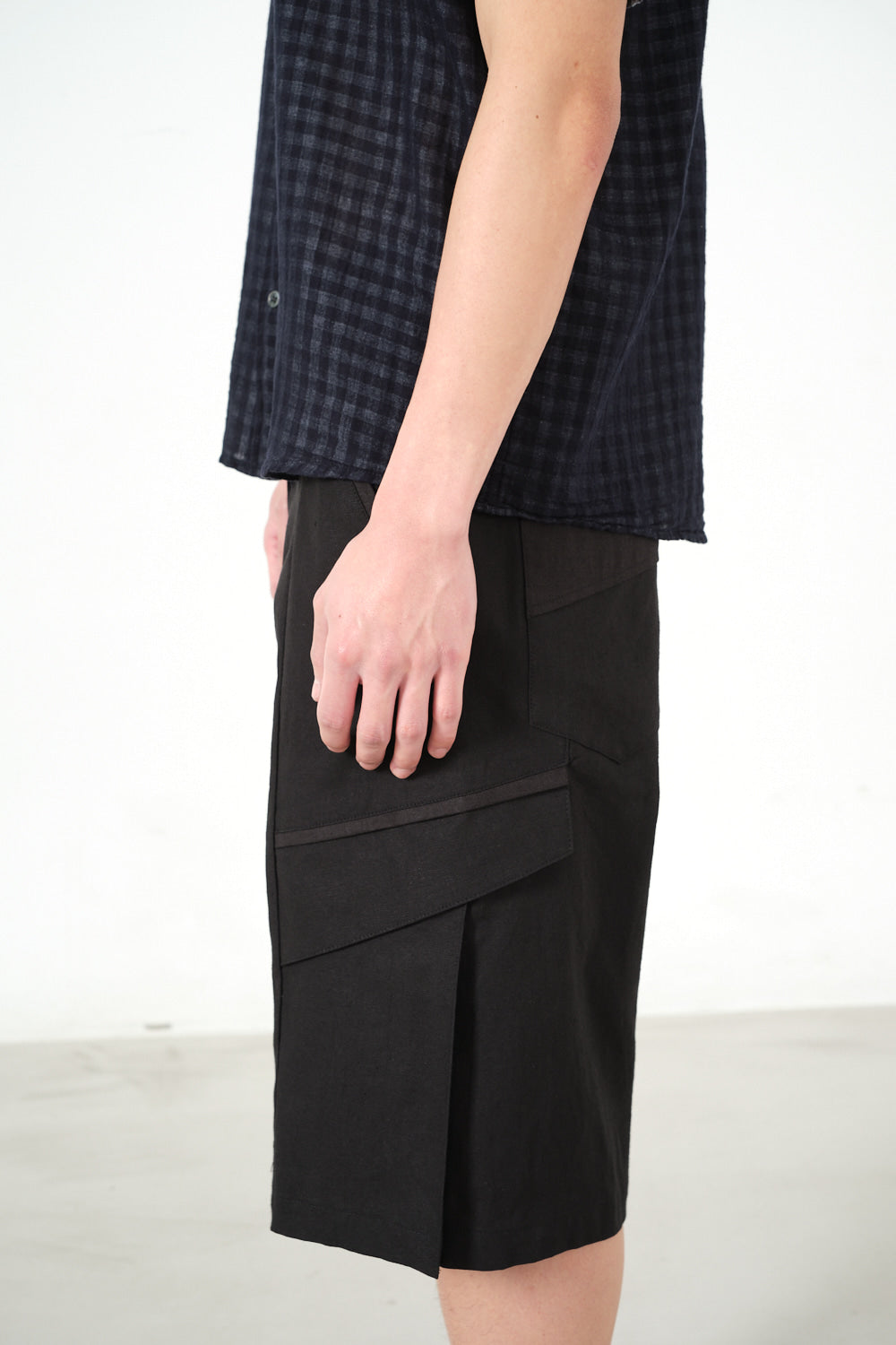 Hatchingroom - Flap Shorts (Black) product image 11 | TRAB K-Fashion Australia