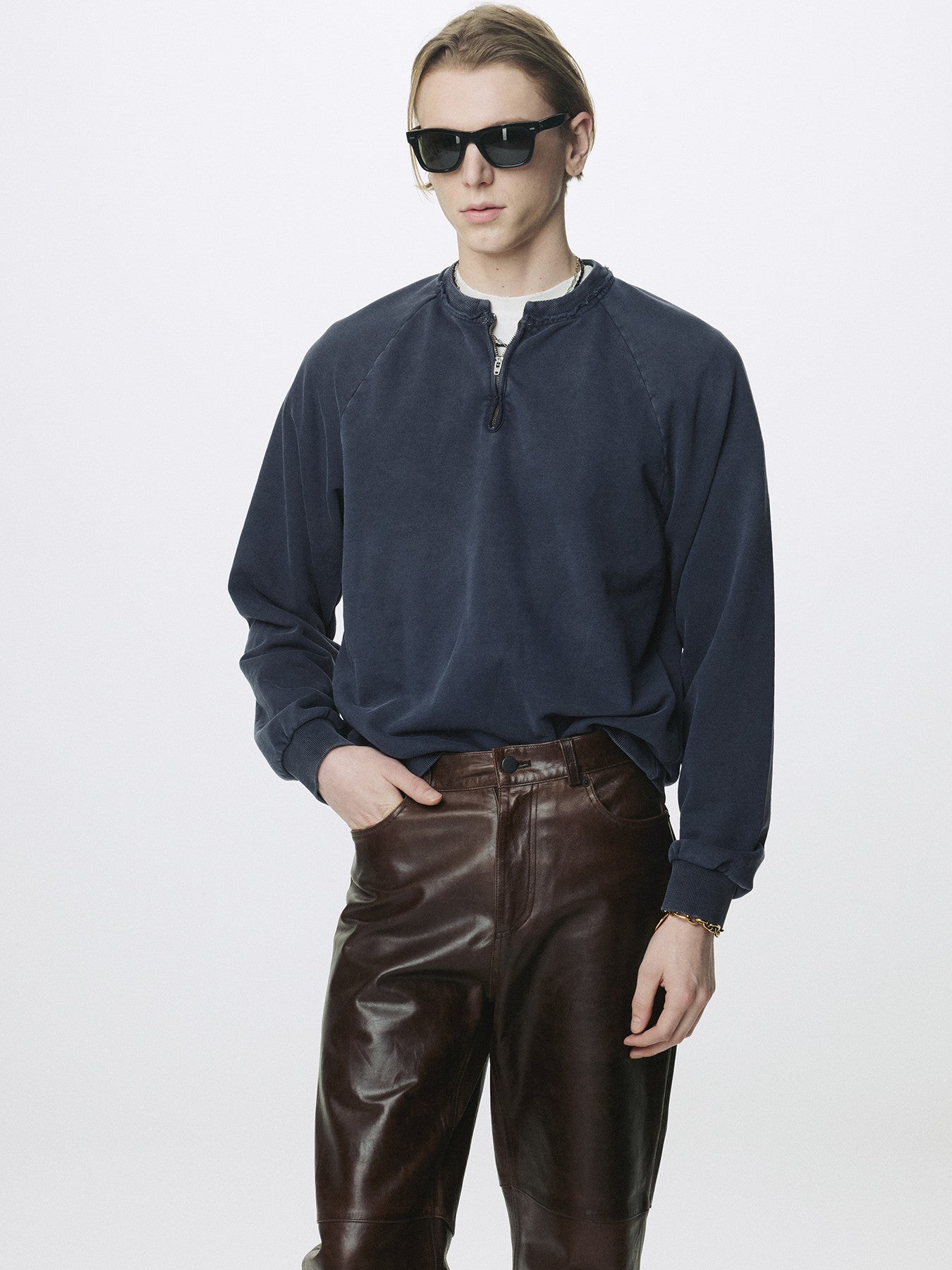 Tonywack - Garment Dyed Zip Sweatshirt (Faded Navy) product image 4 | TRAB K-Fashion Australia