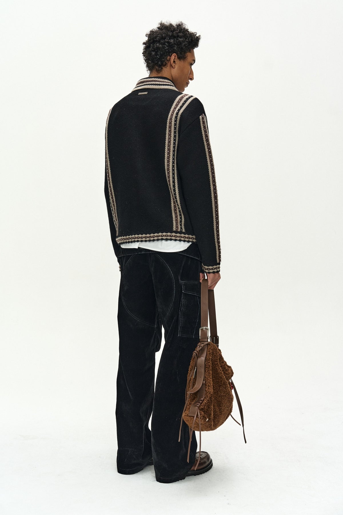 Andersson Bell - Fantasia 26 Heavy Wool Cardigan (Black) product image 5 | TRAB K-Fashion Australia