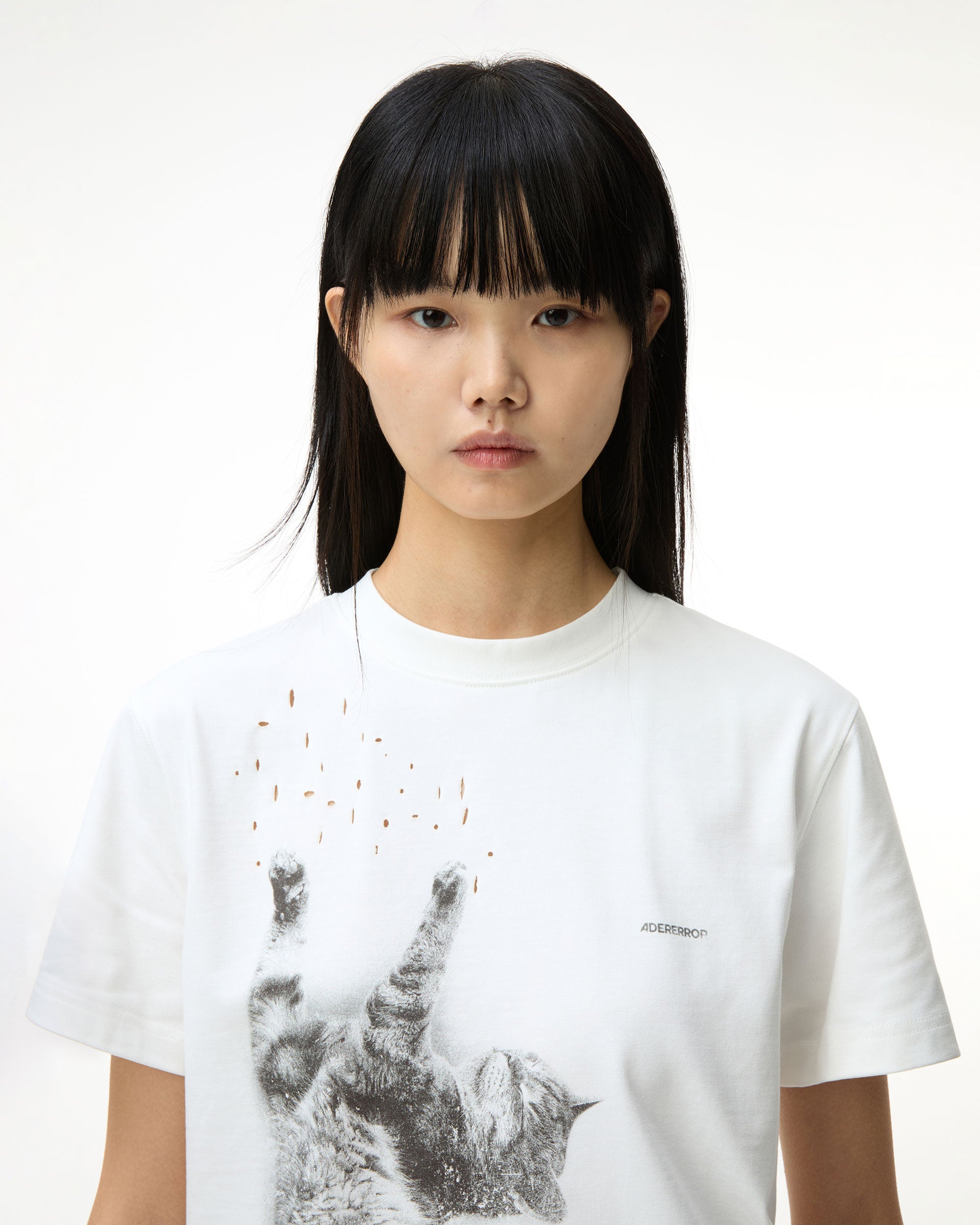 Ader Error - Blue cat t-shirt 01 (Off White) product image 2 | TRAB K-Fashion Australia