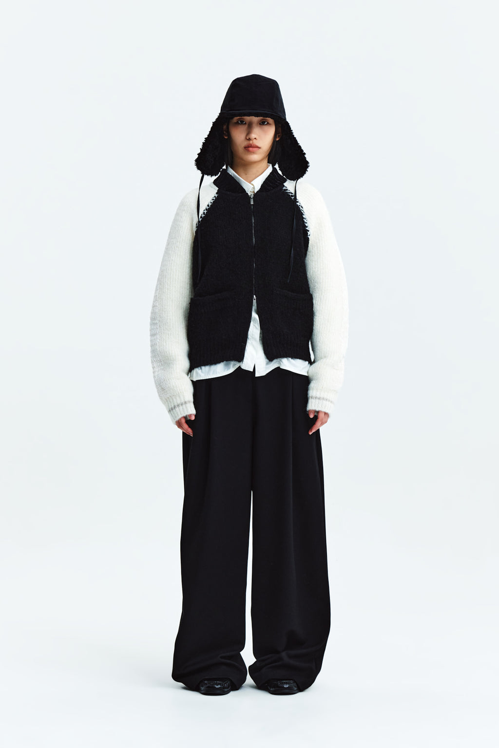 Matin Kim - Tuck Pocket Point Wide Pants (Black) product image 10 | TRAB K-Fashion Australia