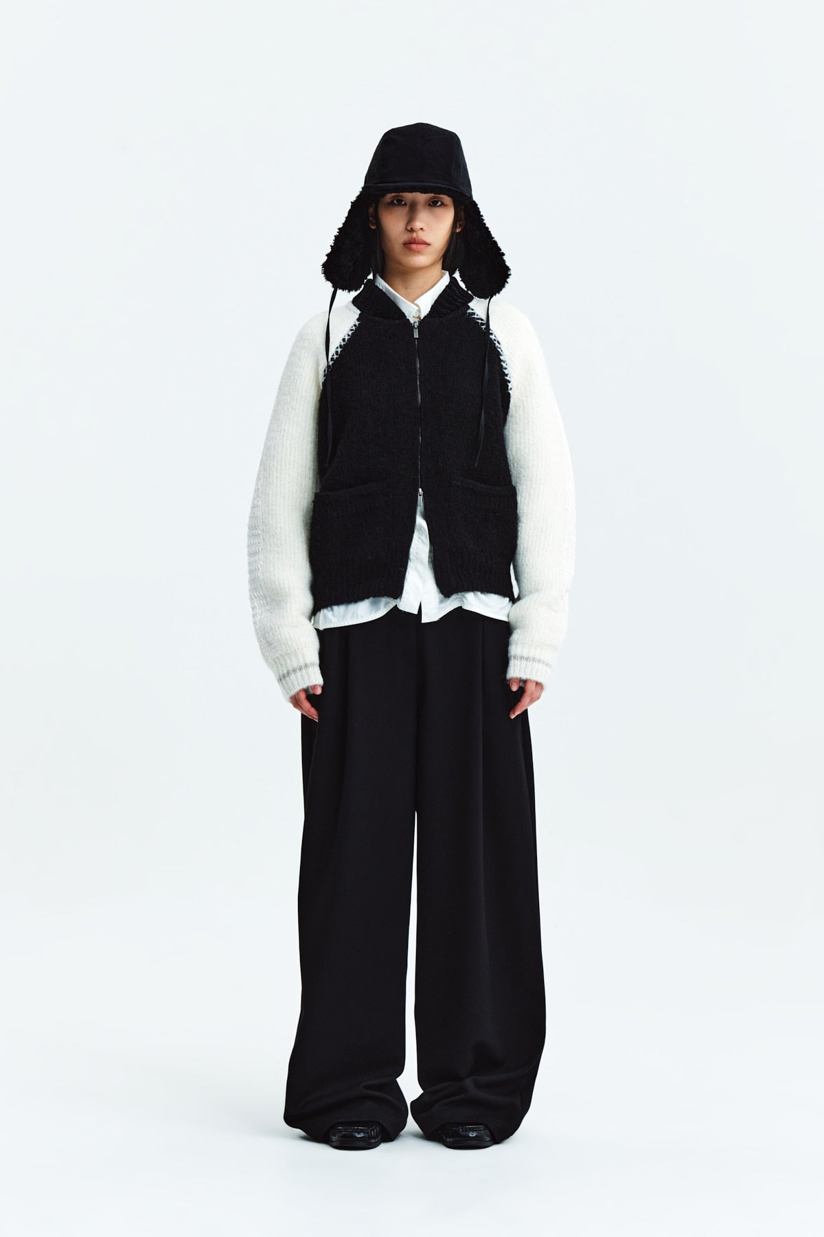 Matin Kim - Tuck Pocket Point Wide Pants (Black) product image 10 | TRAB K-Fashion Australia