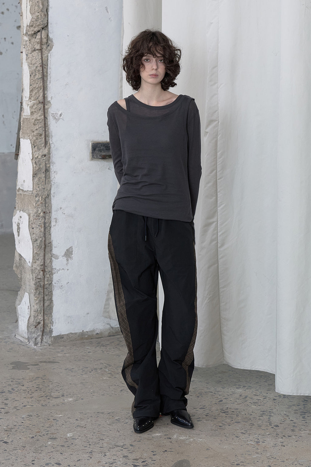 Deinet - Layered Long Sleeve (Charcoal) product image 4 | TRAB K-Fashion Australia
