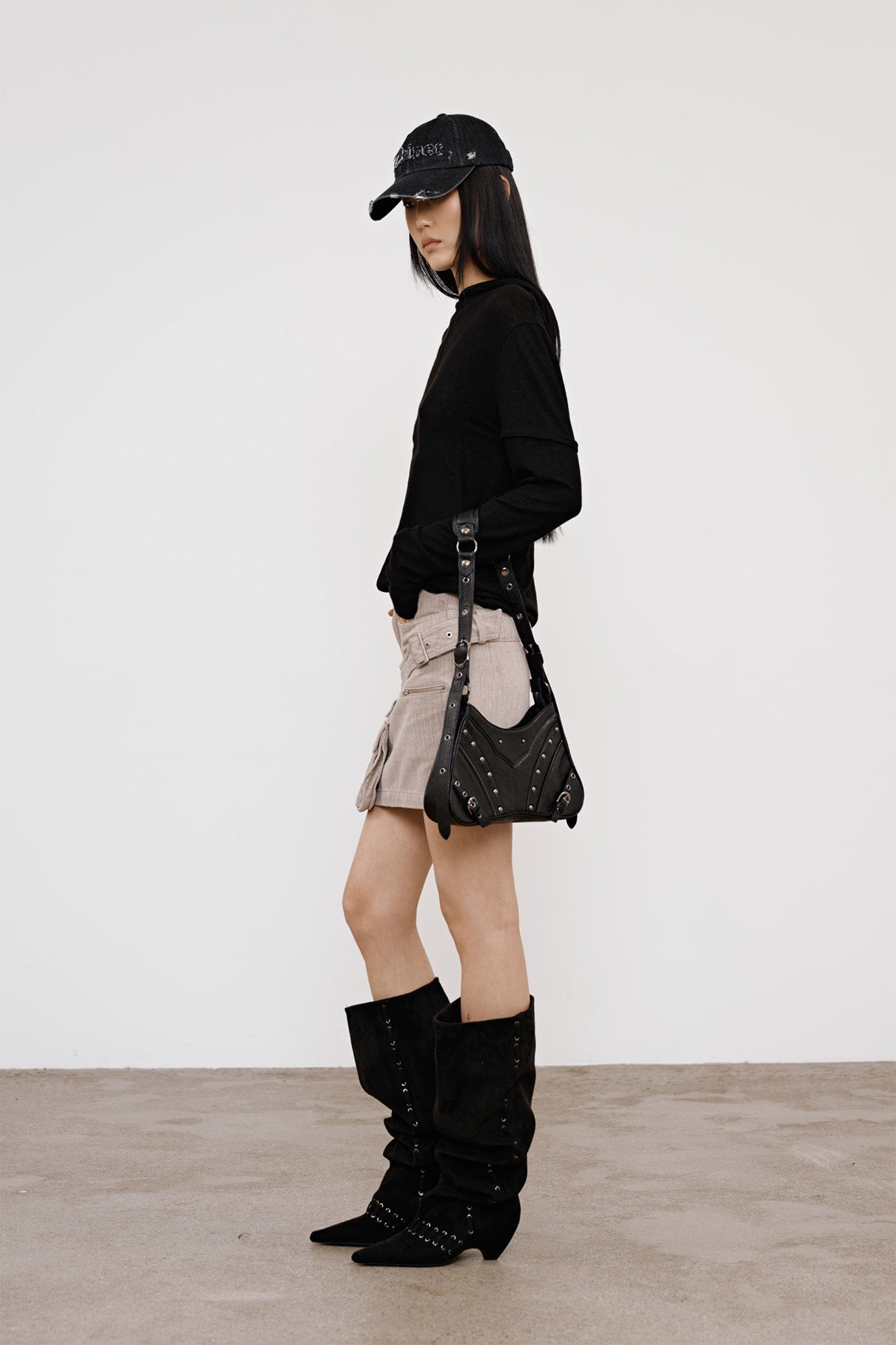 Deinet - Fake Hood Long Sleeve (Black) product image 4 | TRAB K-Fashion Australia