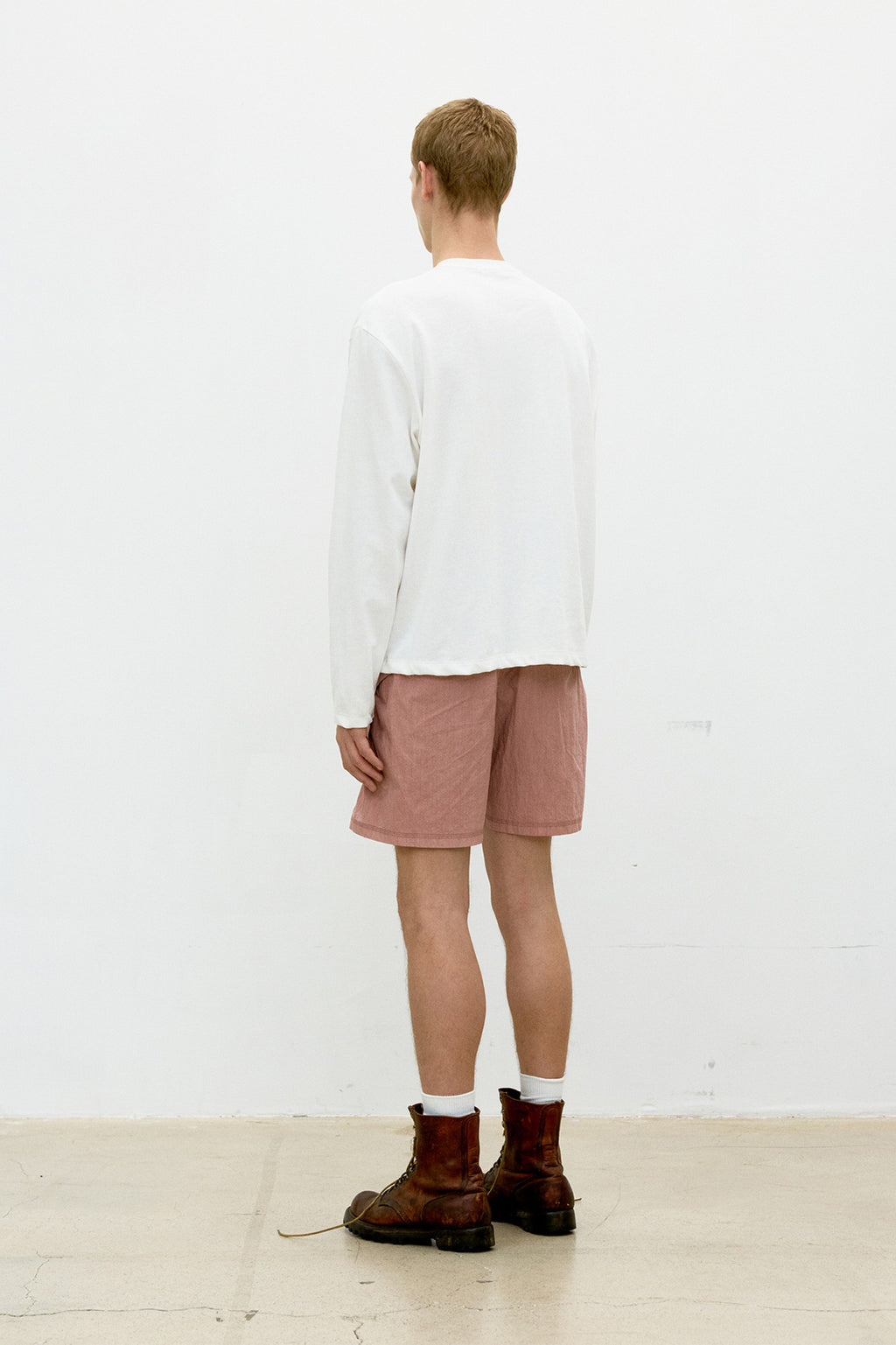 Coor - One-Pocket Long Sleeve Henley T-Shirt (White) product image 4 | TRAB K-Fashion Australia
