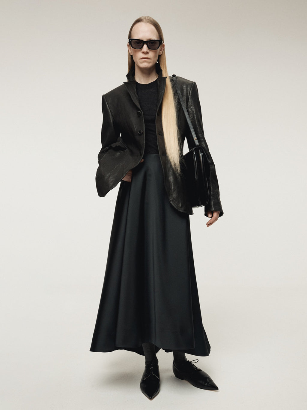 Recto - Circle Flare Skirt (Black) product image 1 | TRAB K-Fashion Australia