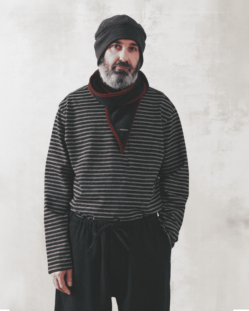 Eastlogue - Warm Nest Trooper Hat (Charcoal) product image 3 | TRAB K-Fashion Australia