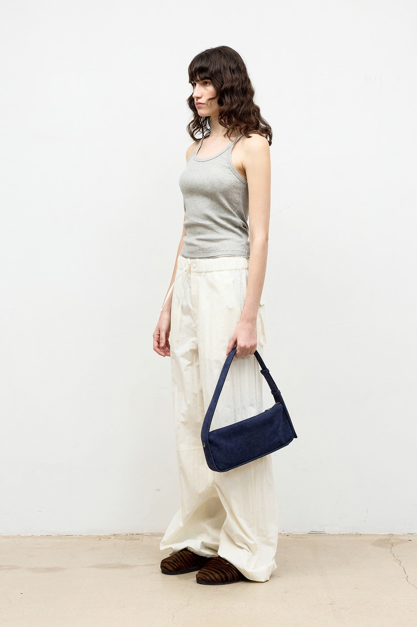 Coor - Double Cut-Off Sleeveless (Melange Gray) product image 3 | TRAB K-Fashion Australia