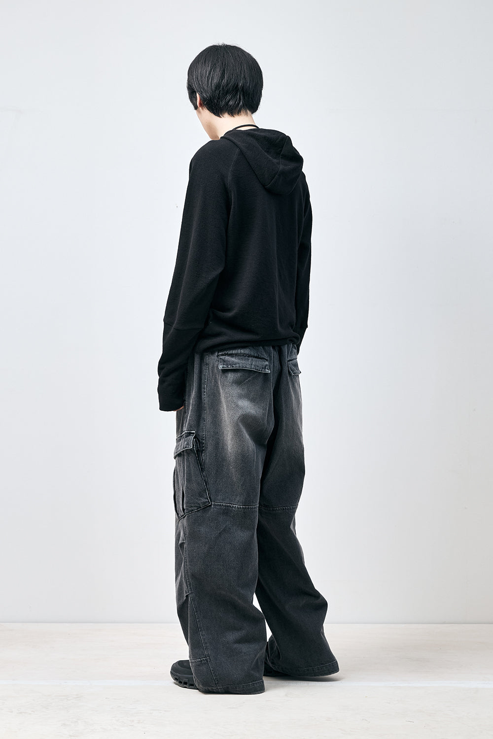 Hatchingroom - Layer Base Hoodie (Black) product image 7 | TRAB K-Fashion Australia