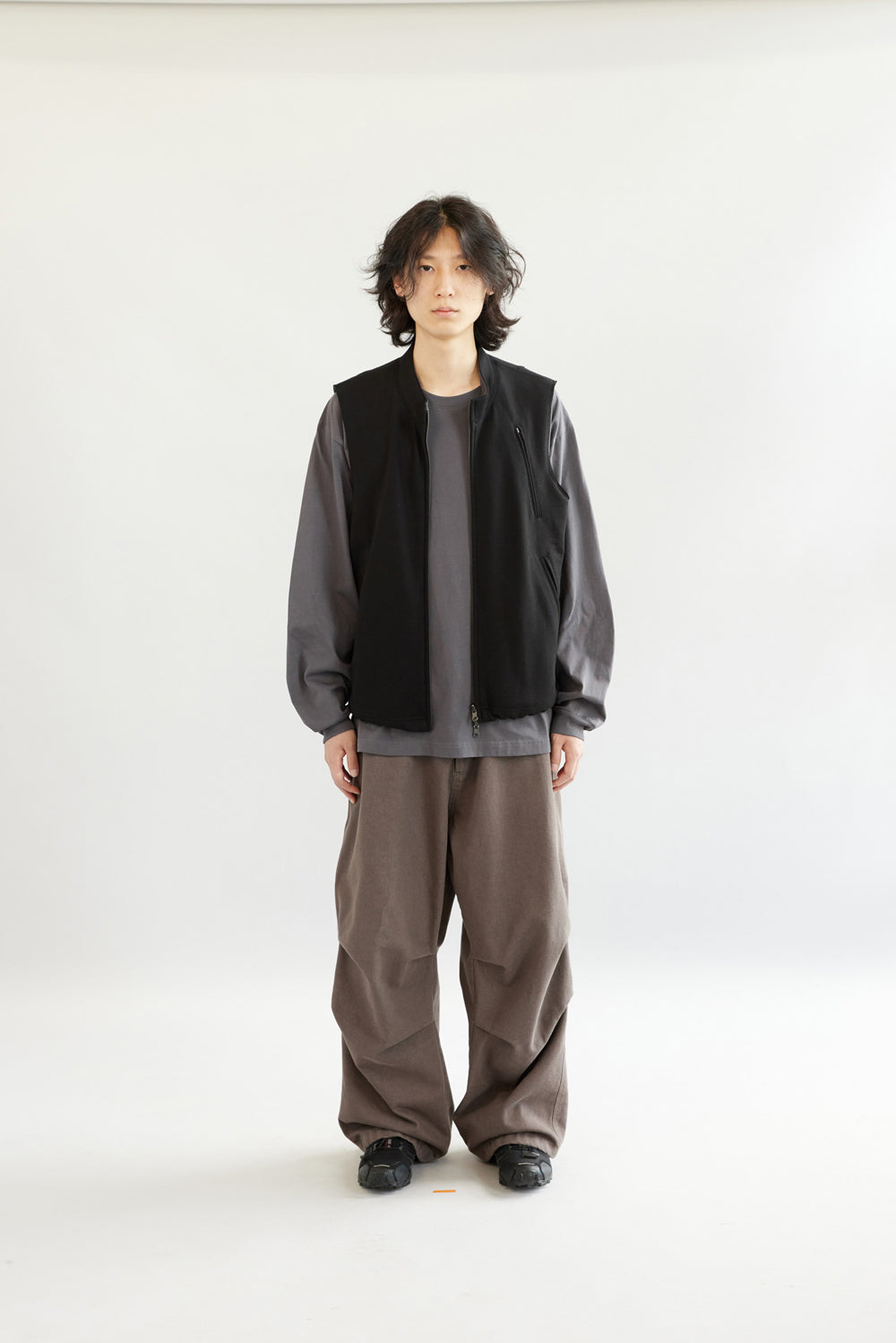 Hatchingroom - Reversible Jersey Vest (Black) product image 8 | TRAB K-Fashion Australia