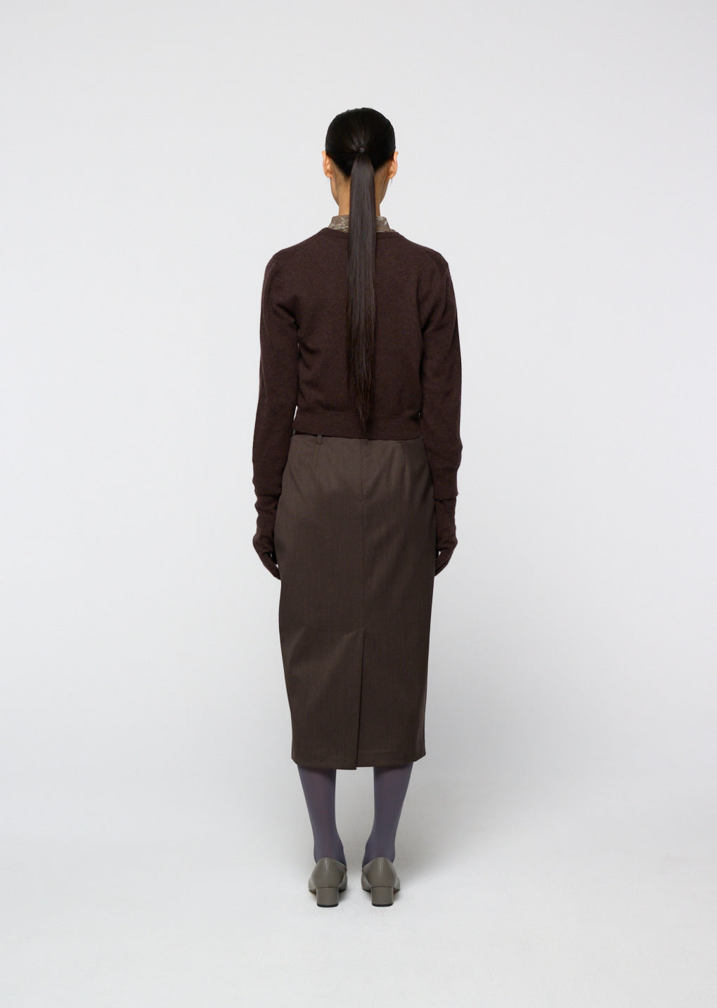 Amomento - Cashmere Crewneck Cardigan (Brown) product image 4 | TRAB K-Fashion Australia