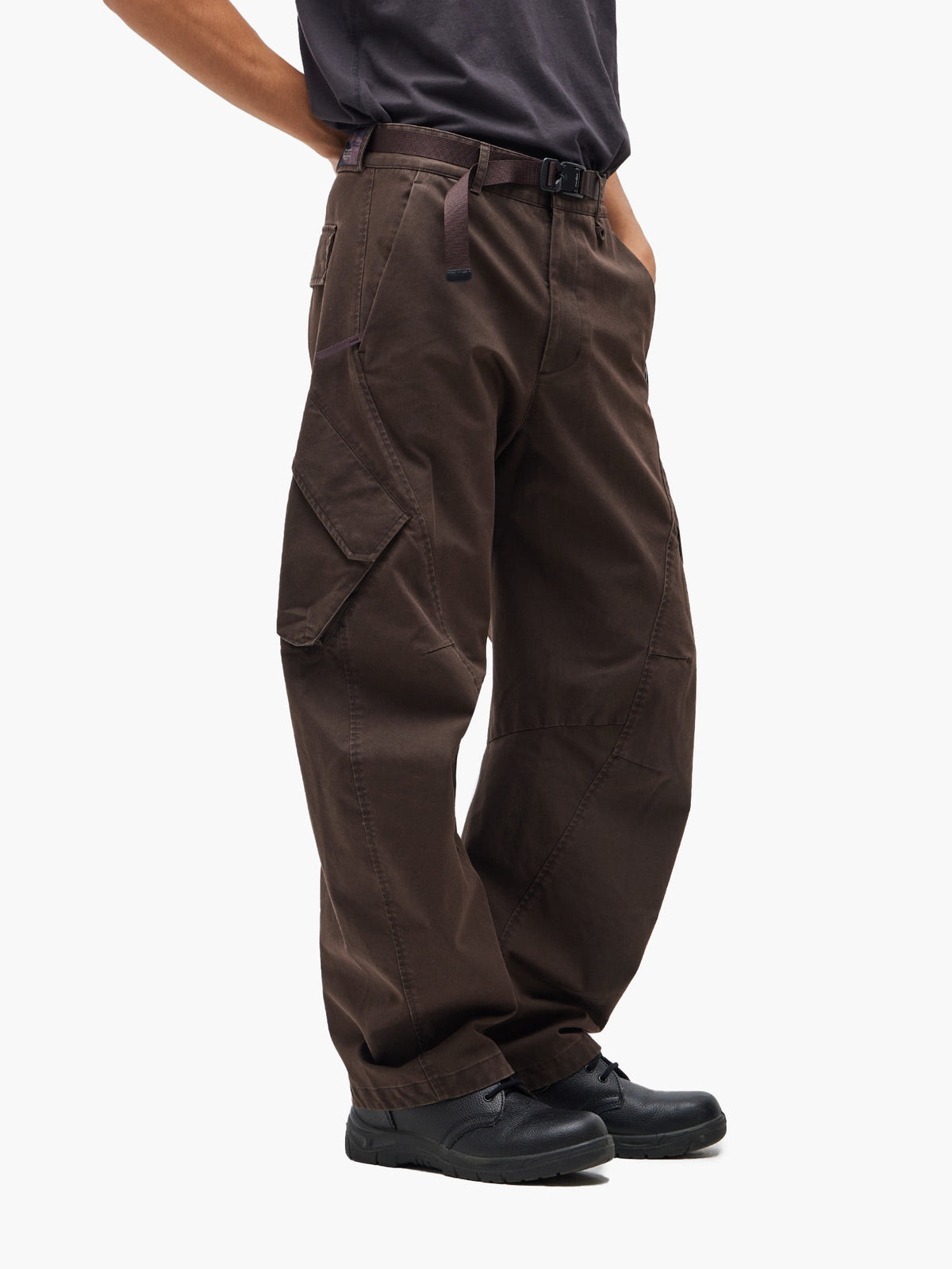 Jiyong Kim - Multi-Pocket Trousers (Brown) product image 4 | TRAB K-Fashion Australia