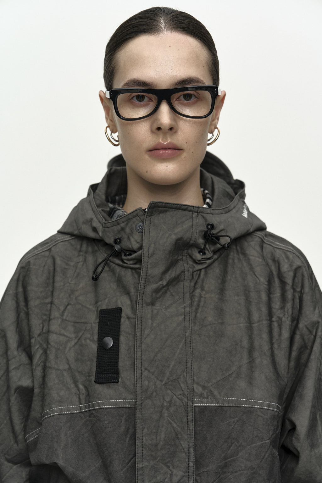 Andersson Bell - [Pre-Order – Ships October 30] Unisex Tie-Dyed Beach Shell Jacket (Charcoal) product image 7 | TRAB K-Fashion Australia