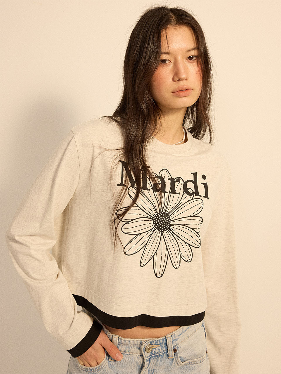 Mardi Mercredi - Tshirt Long Sleeve Flowermardi Layered Detail (Oatmeal Black) product image 1 | TRAB K-Fashion Australia