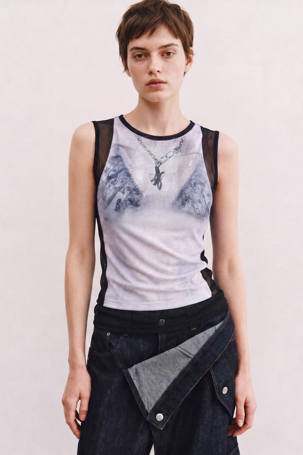 Andersson Bell - Wet-Printed Sleeveless T- Shirt (White/Black) product image 1 | TRAB K-Fashion Australia