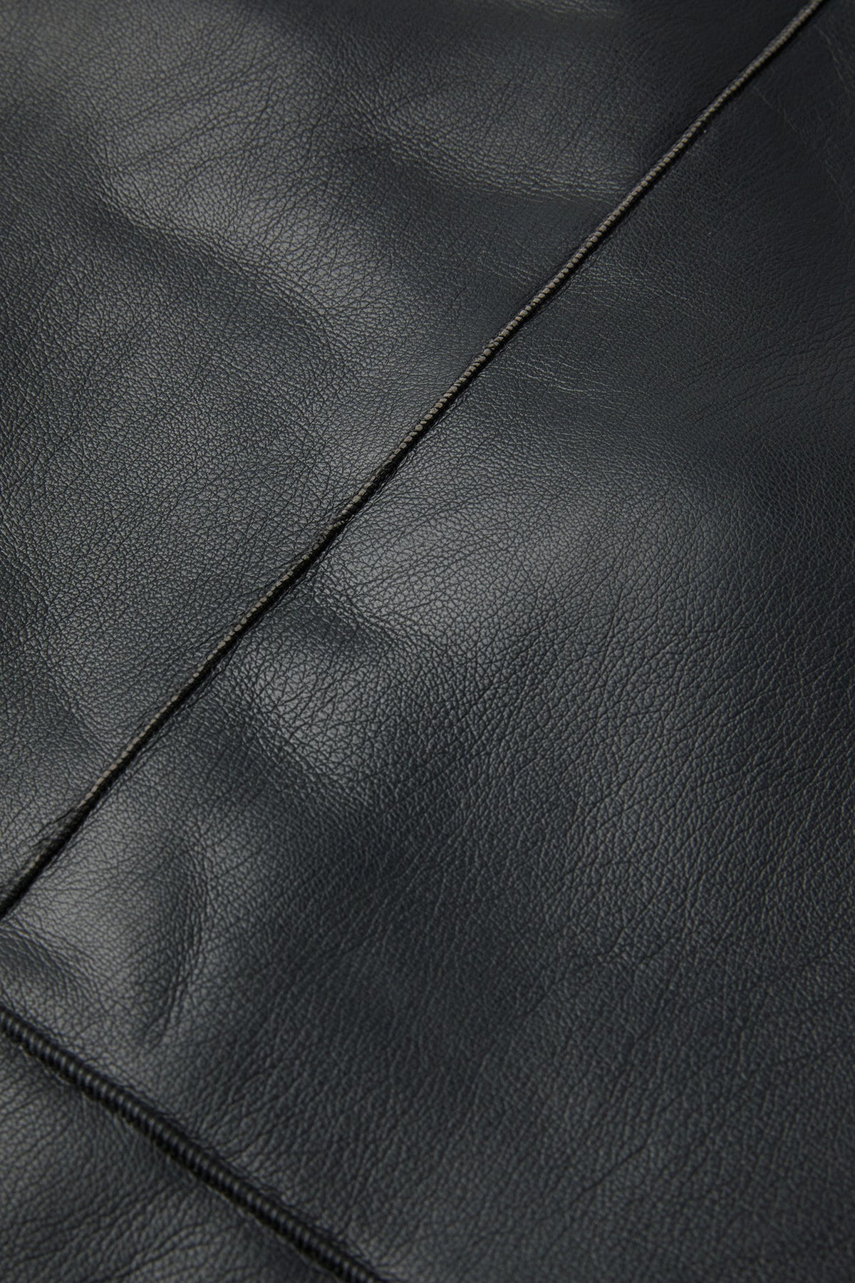 Coor - Linking Binding Fake Shearling Half Coat (Black) product image 8 | TRAB K-Fashion Australia