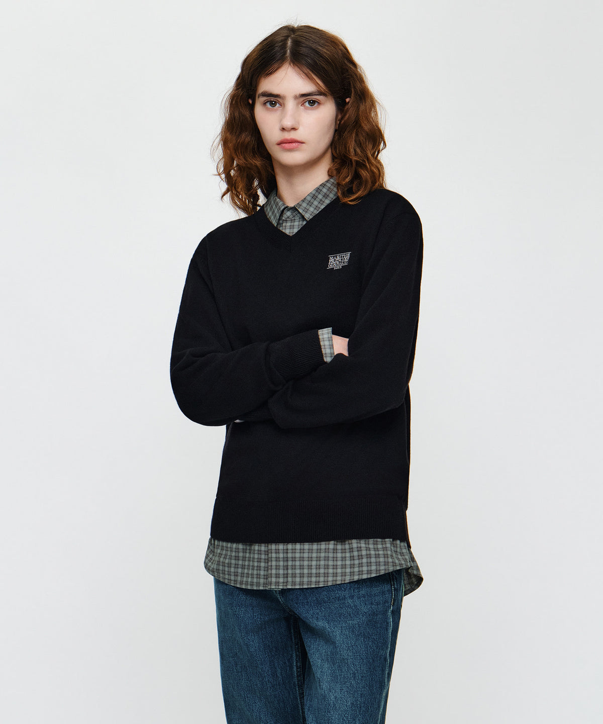 Marithe & Francois Girbaud - Micro Classic Logo V-neck Knit (Black) product image 2 | TRAB K-Fashion Australia