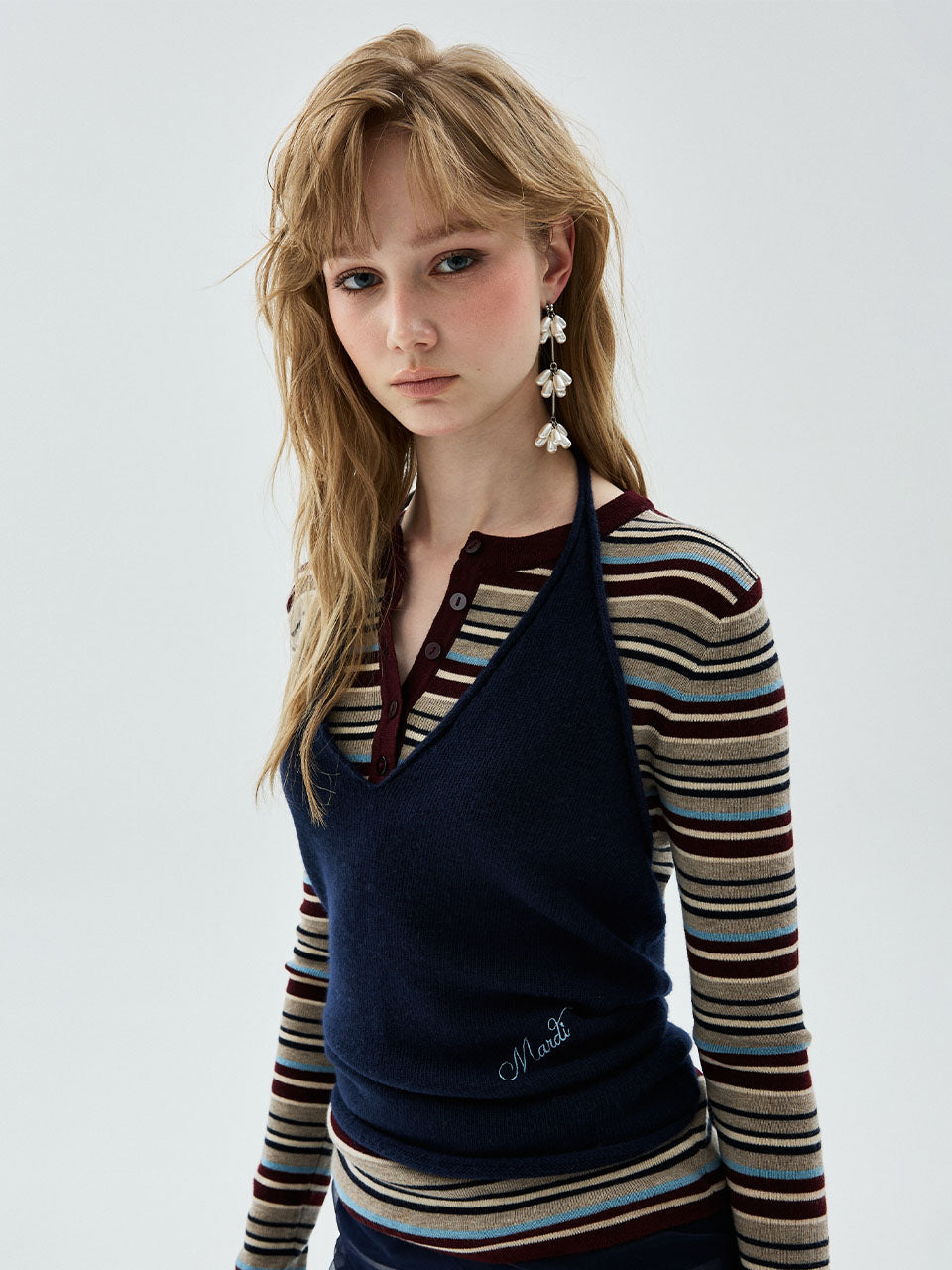 Mardi Mercredi - Cashmere Wool Blend Halter Neck Knit Top (Navy) product image 1 | TRAB K-Fashion Australia