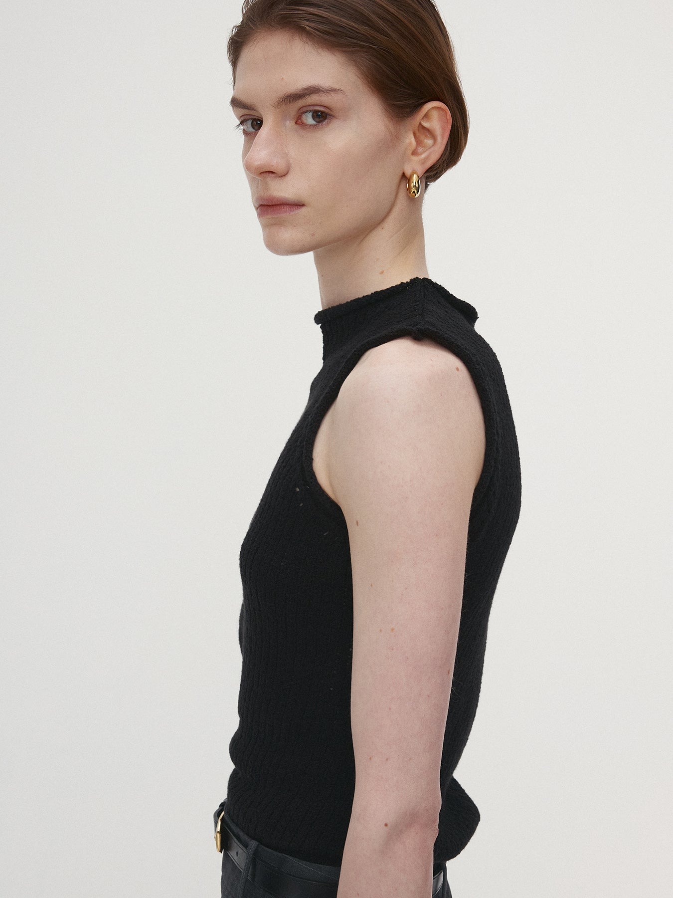 Tonywack - Cotton Twisted Sleeveless Knit (Black) product image 6 | TRAB K-Fashion Australia