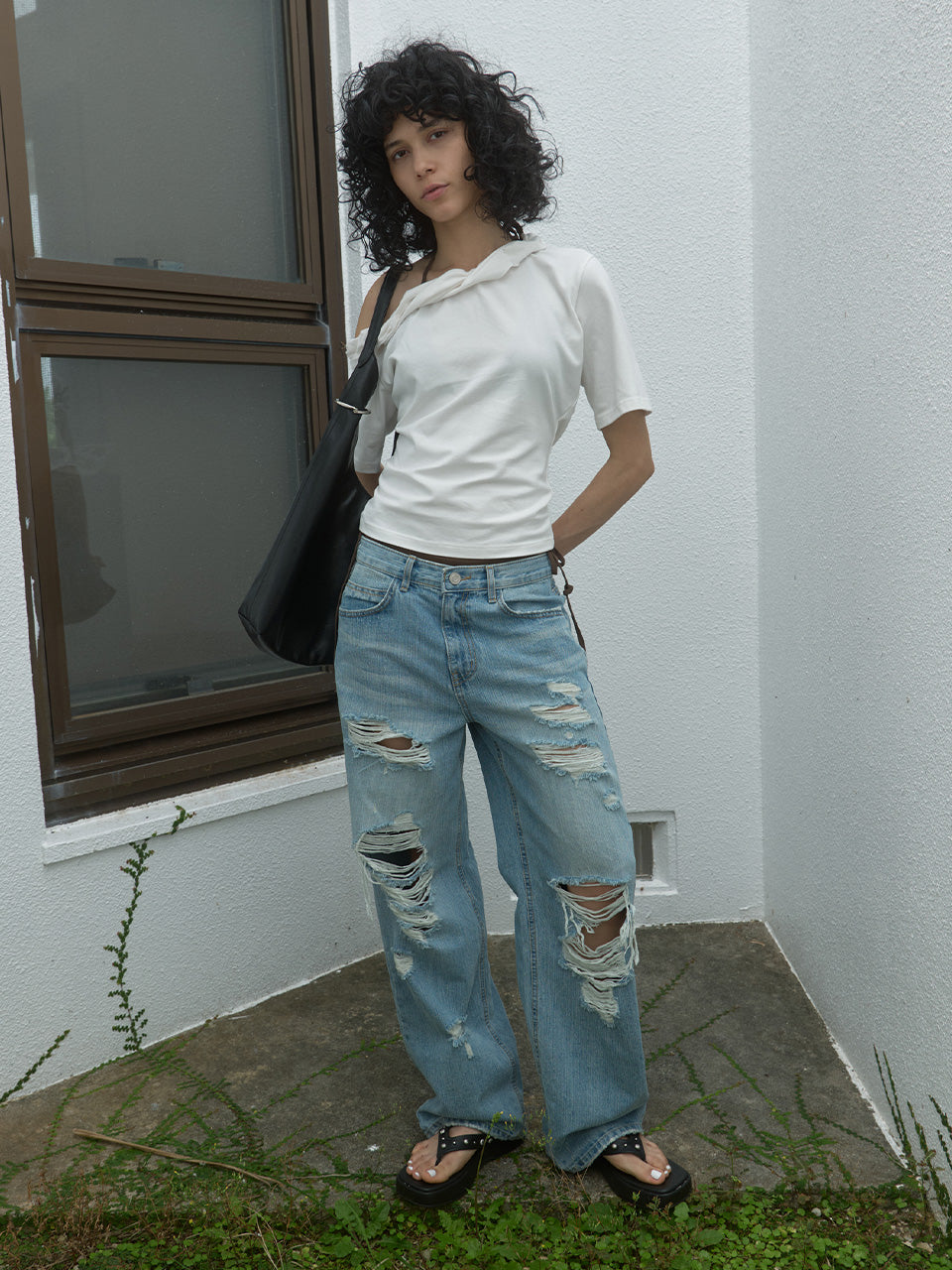 Kijun - Distressed Relaxed Fit Jeans (Blue) product image 5 | TRAB K-Fashion Australia