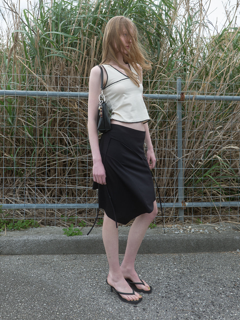 Kijun - [Ships 29 June] Scallop Stitch Sleeveless (Ivory) product image 5 | TRAB K-Fashion Australia