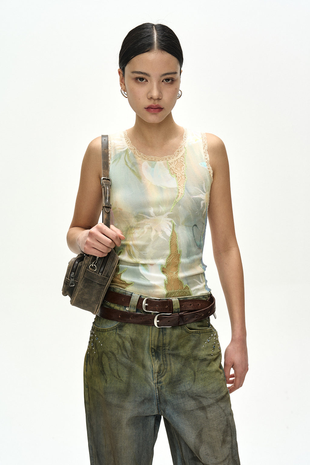 Andersson Bell - [Pre-Order – Ships August 7] Fish & Butterfly Lace Embroidered Tank Top (Multi) product image 5 | TRAB K-Fashion Australia