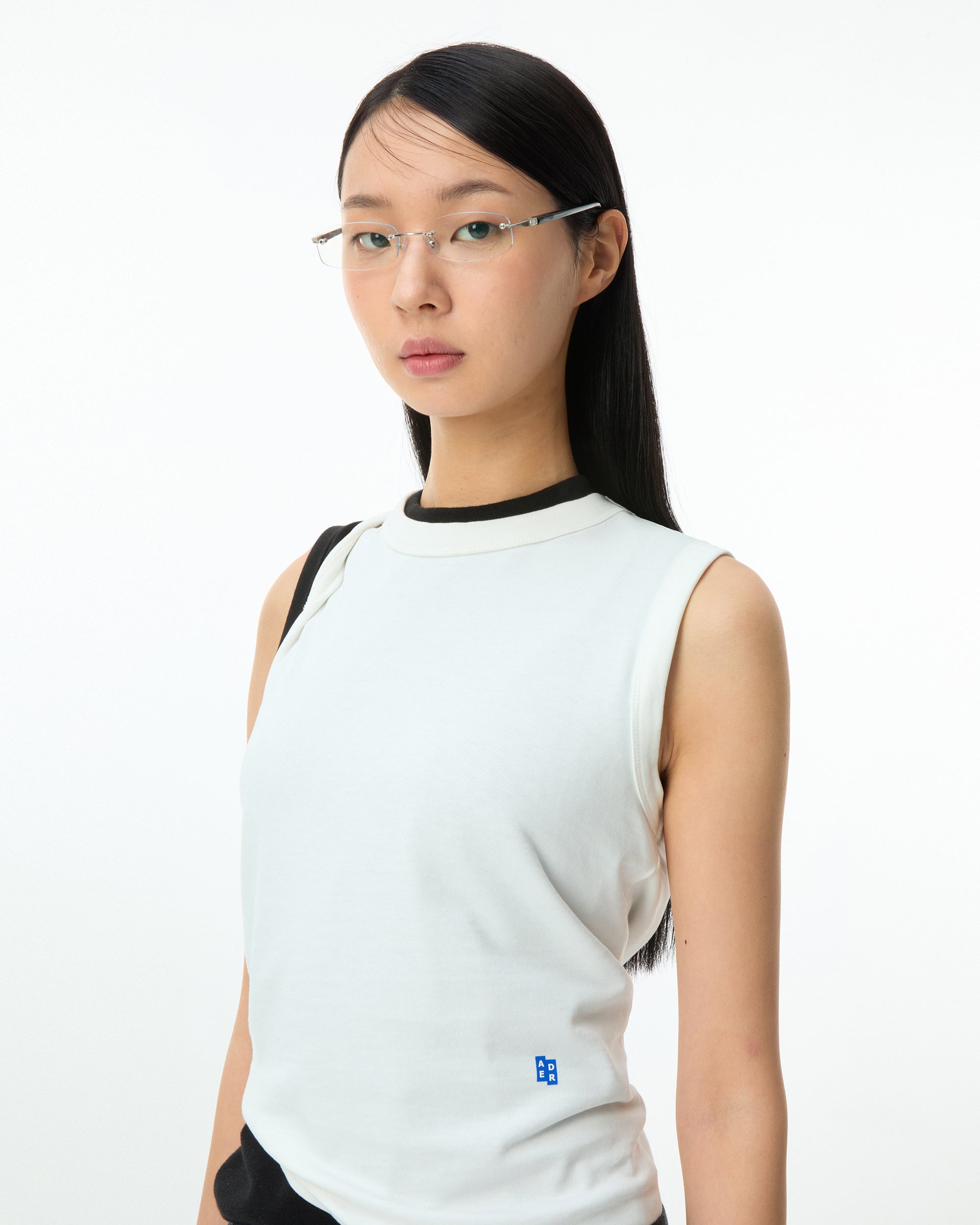 Ader Error - Sig; BL Tag sleeveless 01 (Off white) product image 4 | TRAB K-Fashion Australia
