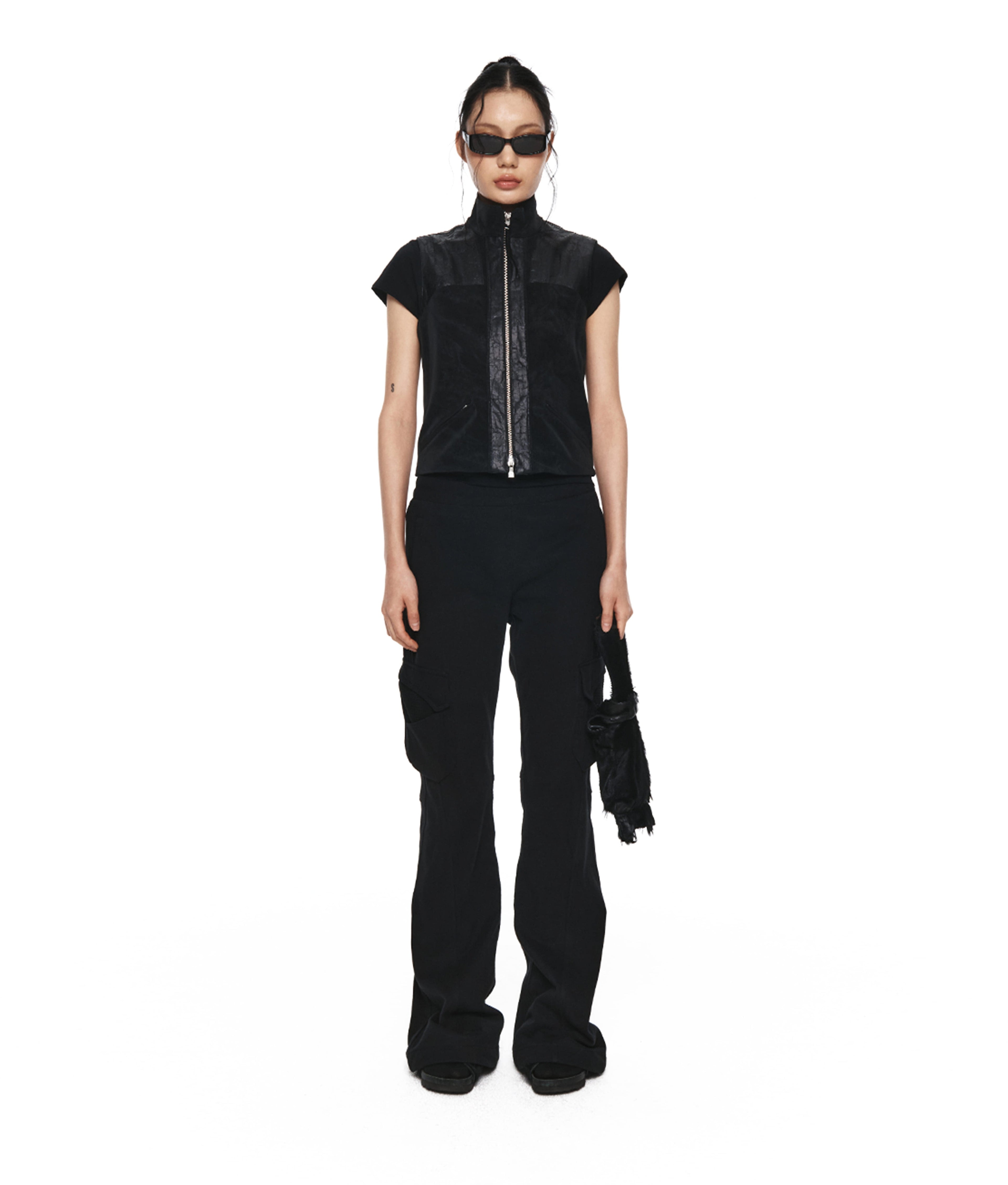 XLIM - Ep.8 Women 01 Vest (Black) product image 1 | TRAB K-Fashion Australia