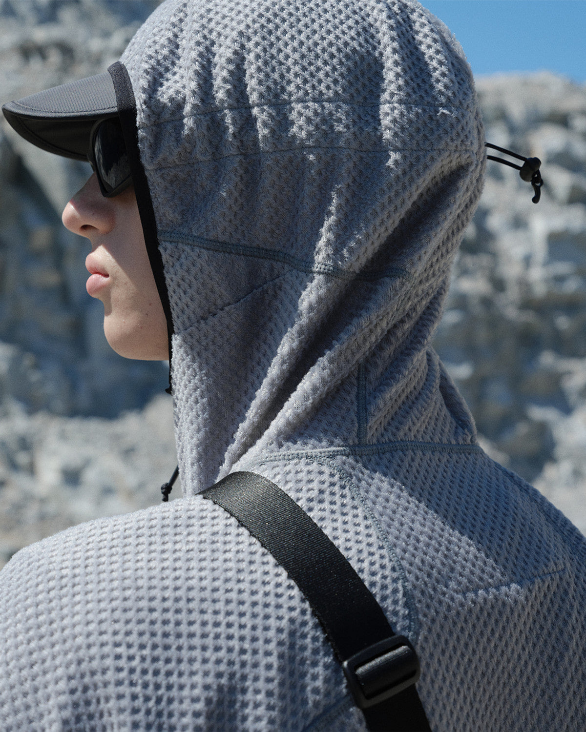 Eastlogue - Montane Waves Fleece Pullover (Silver) product image 4 | TRAB K-Fashion Australia