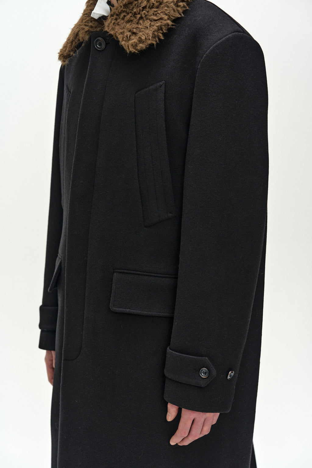Andersson Bell - Detachable Fur Collar Chesterfield Coat (Black) product image 7 | TRAB K-Fashion Australia