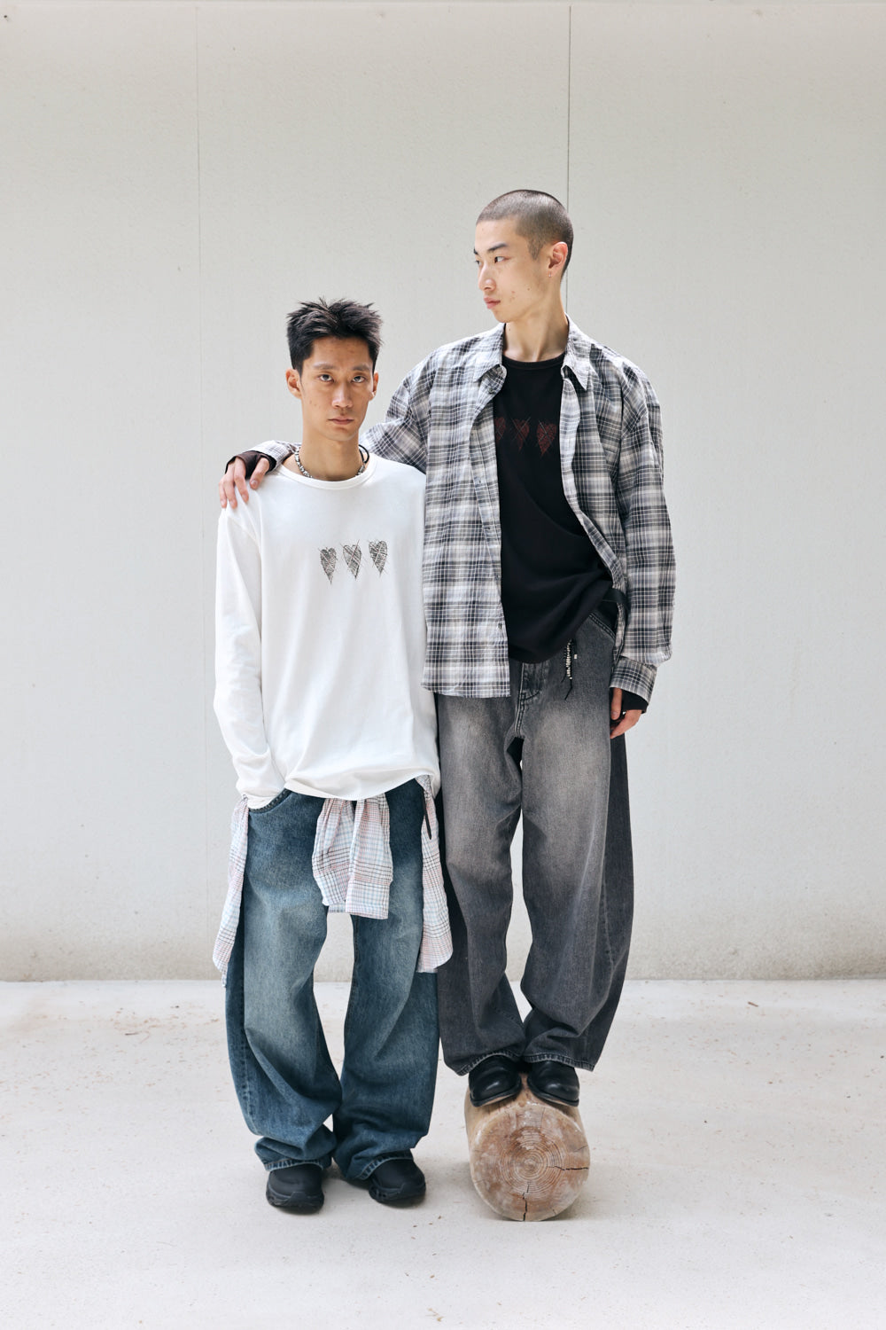 Hatchingroom - VTG Cartoon Heart Tee Long Washed (Black) product image 9 | TRAB K-Fashion Australia