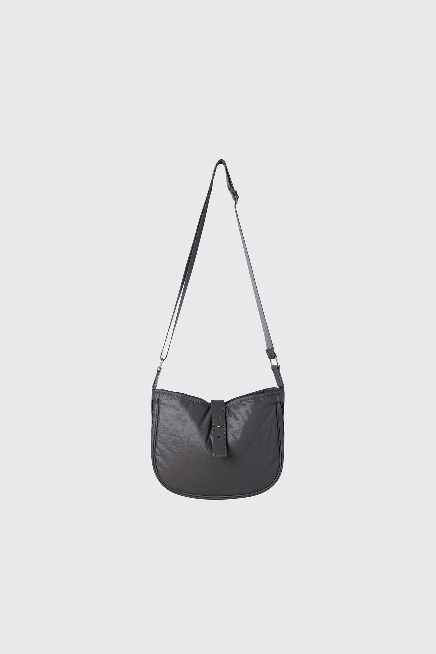 Hatchingroom - Wavy Bag Mini Padded Nylon (Charcoal) product image 2 | TRAB K-Fashion Australia
