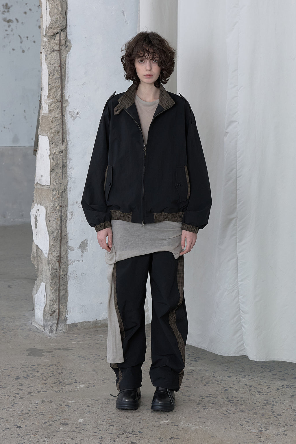 Deinet - Point Check Detail Jacket (Black) product image 1 | TRAB K-Fashion Australia