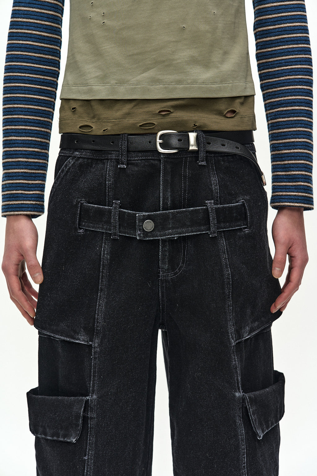 Andersson Bell - Belt Layered Cargo Wide-Leg Jeans (Black) product image 7 | TRAB K-Fashion Australia