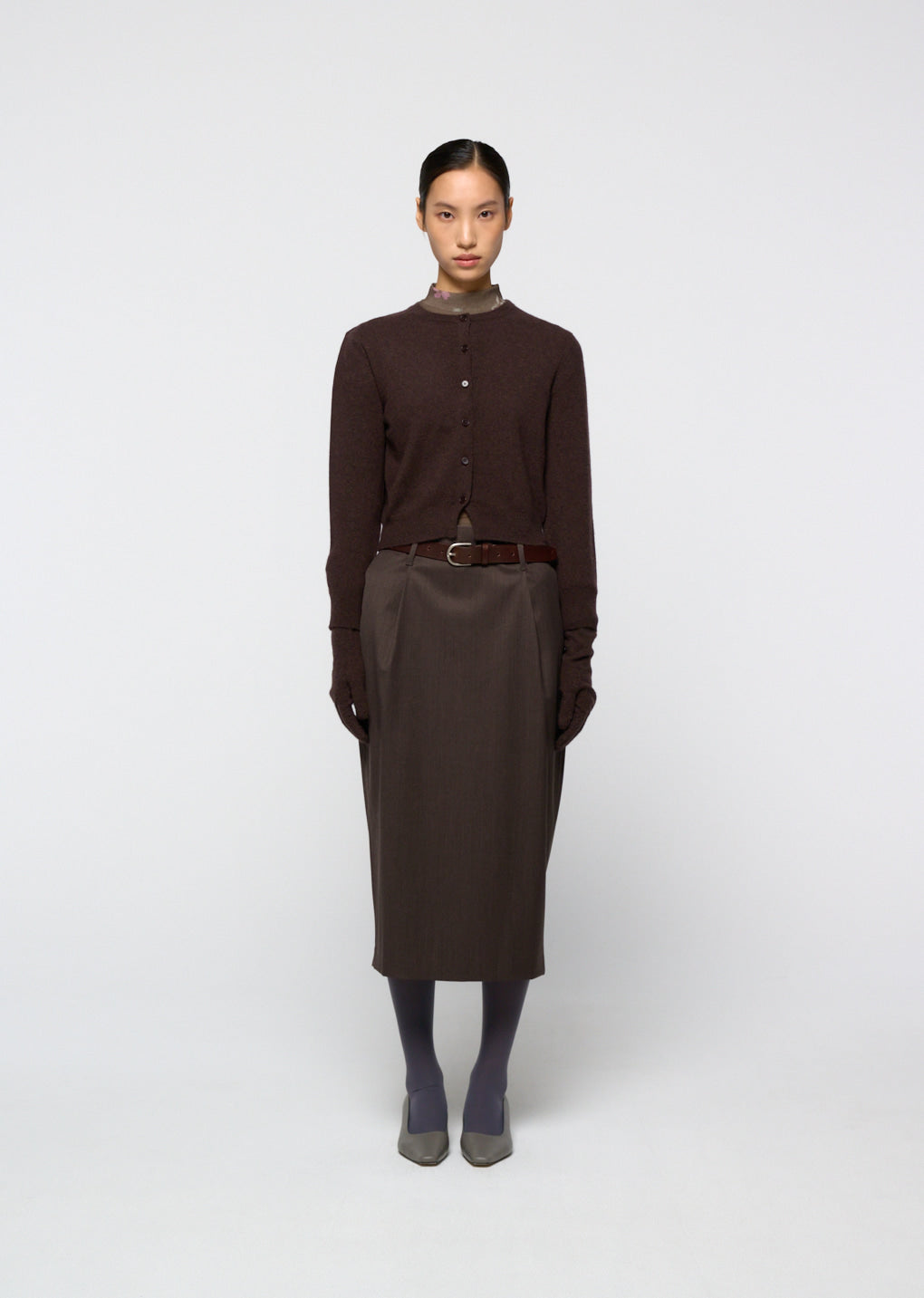 Amomento - Cashmere Crewneck Cardigan (Brown) product image 2 | TRAB K-Fashion Australia