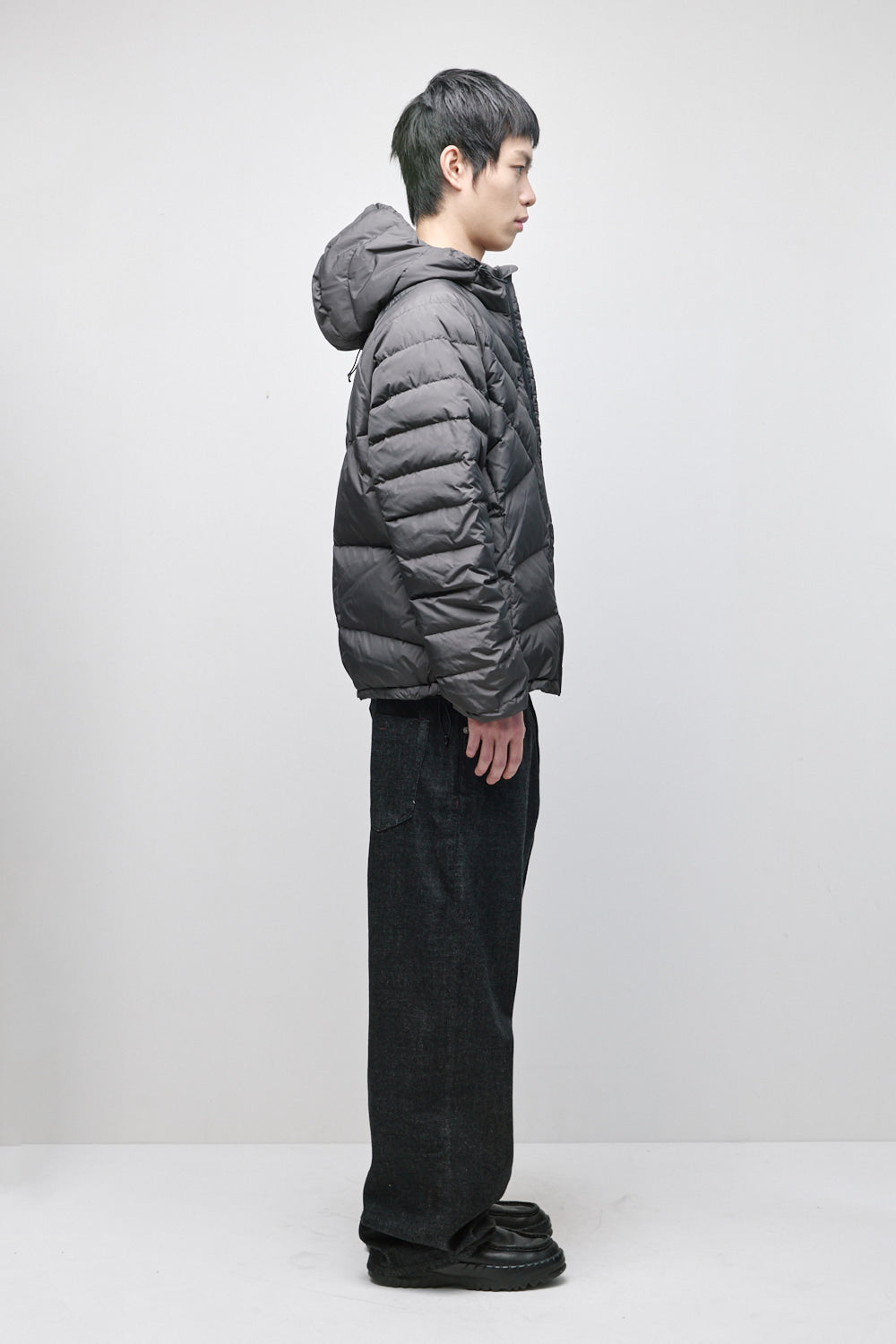 Hatchingroom - Web Goose Down Puffer Jacket Mud (Charcoal) product image 13 | TRAB K-Fashion Australia
