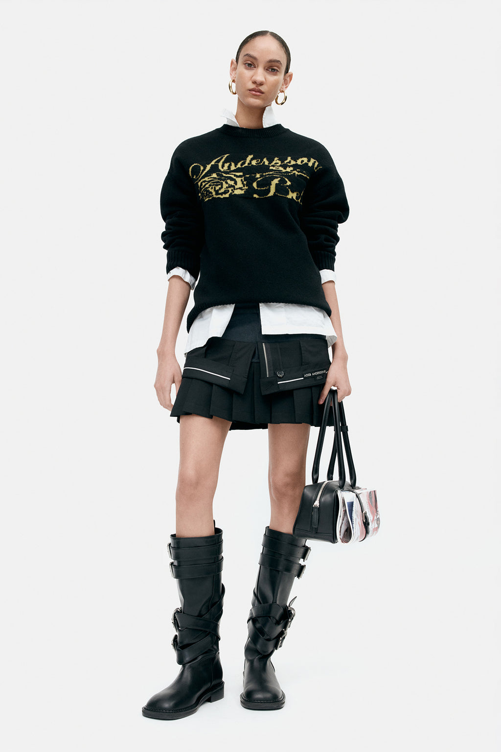 Andersson Bell - Unisex Cashmere Rose Crew-Neck Sweater (Black) product image 13 | TRAB K-Fashion Australia