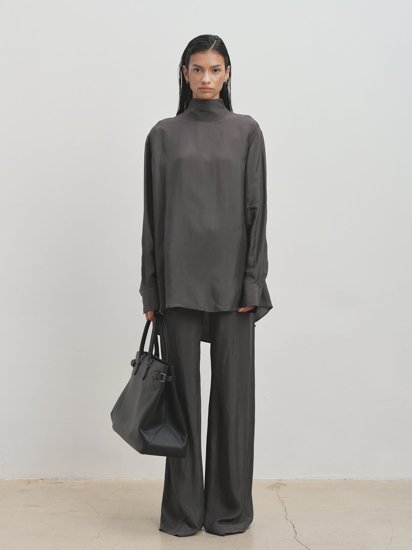 Tonywack - Liquid Flared Tailored Trousers (Grey Khaki) product image 5 | TRAB K-Fashion Australia