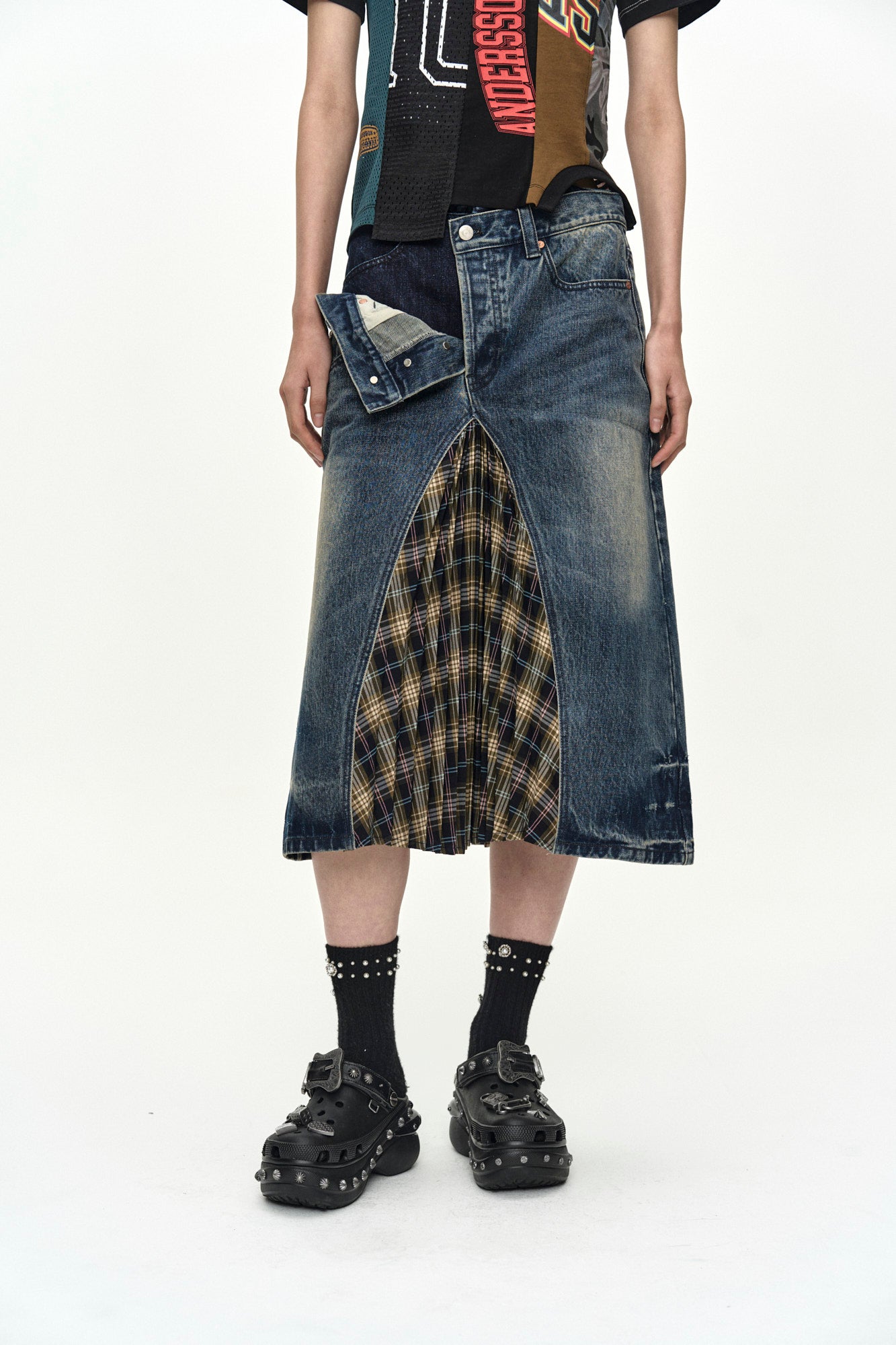 Andersson Bell - Pleats Combo Flipped Denim Skirt (Blue) product image 5 | TRAB K-Fashion Australia