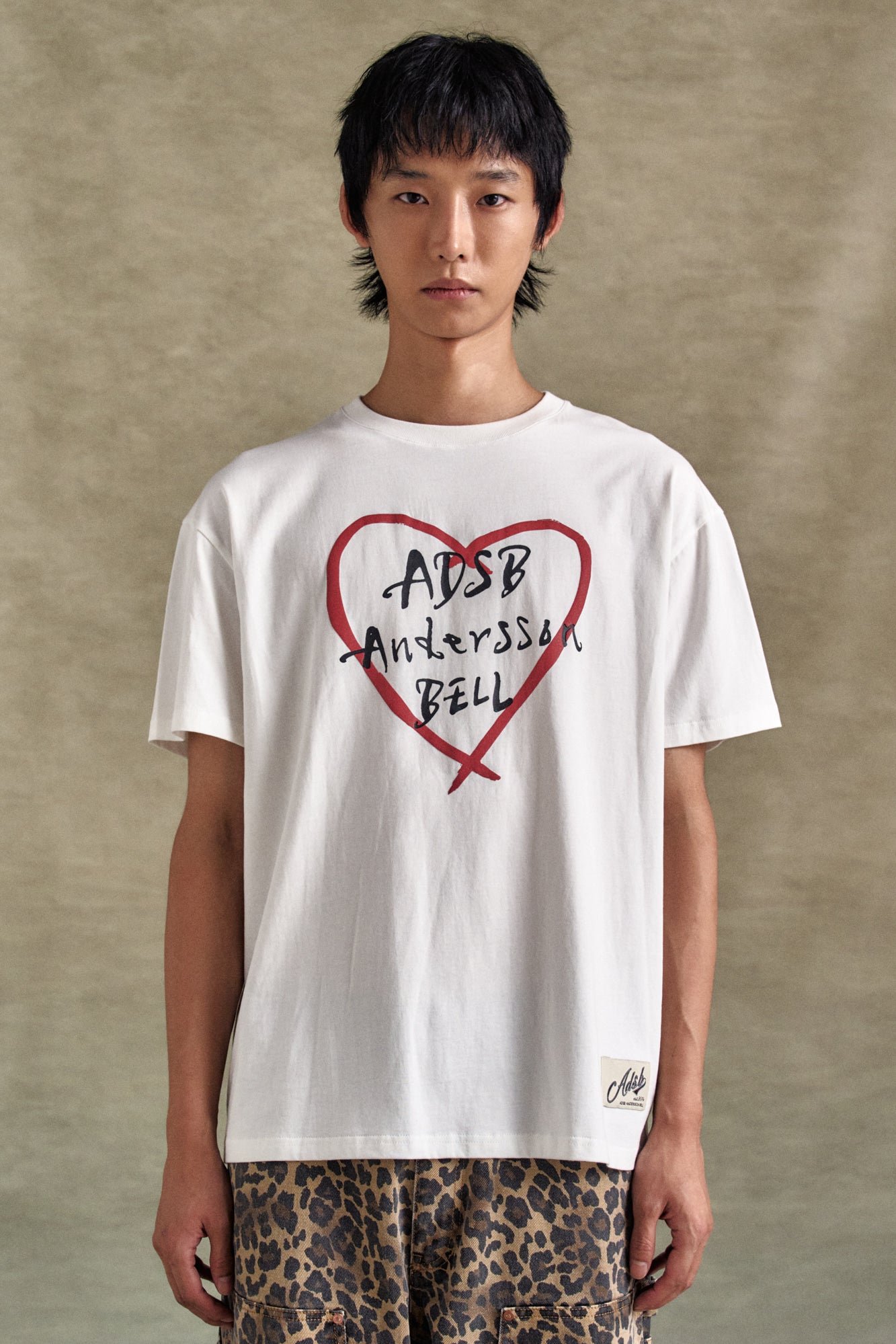 Andersson Bell - Unisex Heart Kelly Logo T-Shirts (White) product image 7 | TRAB K-Fashion Australia