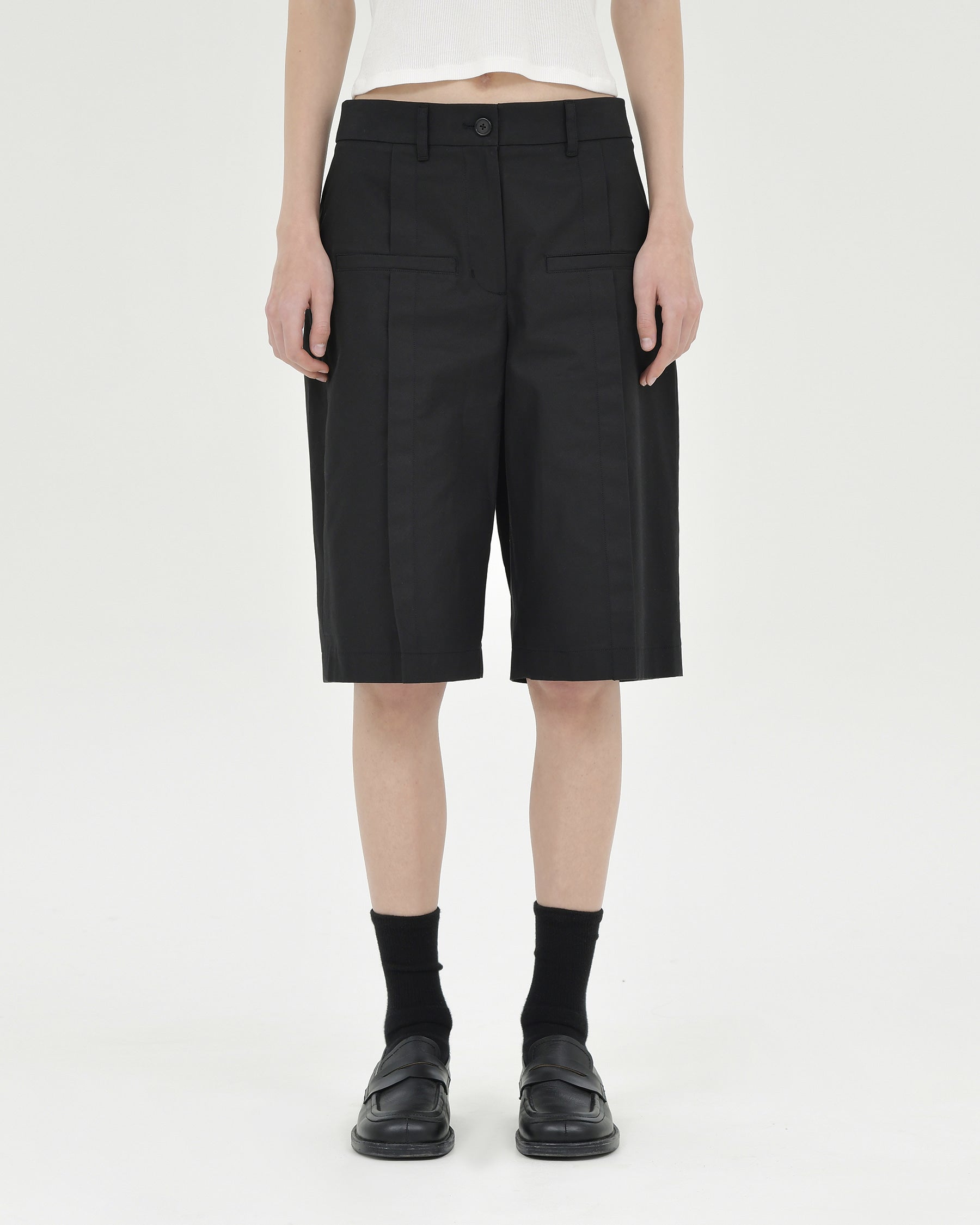 Brownyard - Bermuda Pants (Black) product image 1 | TRAB K-Fashion Australia