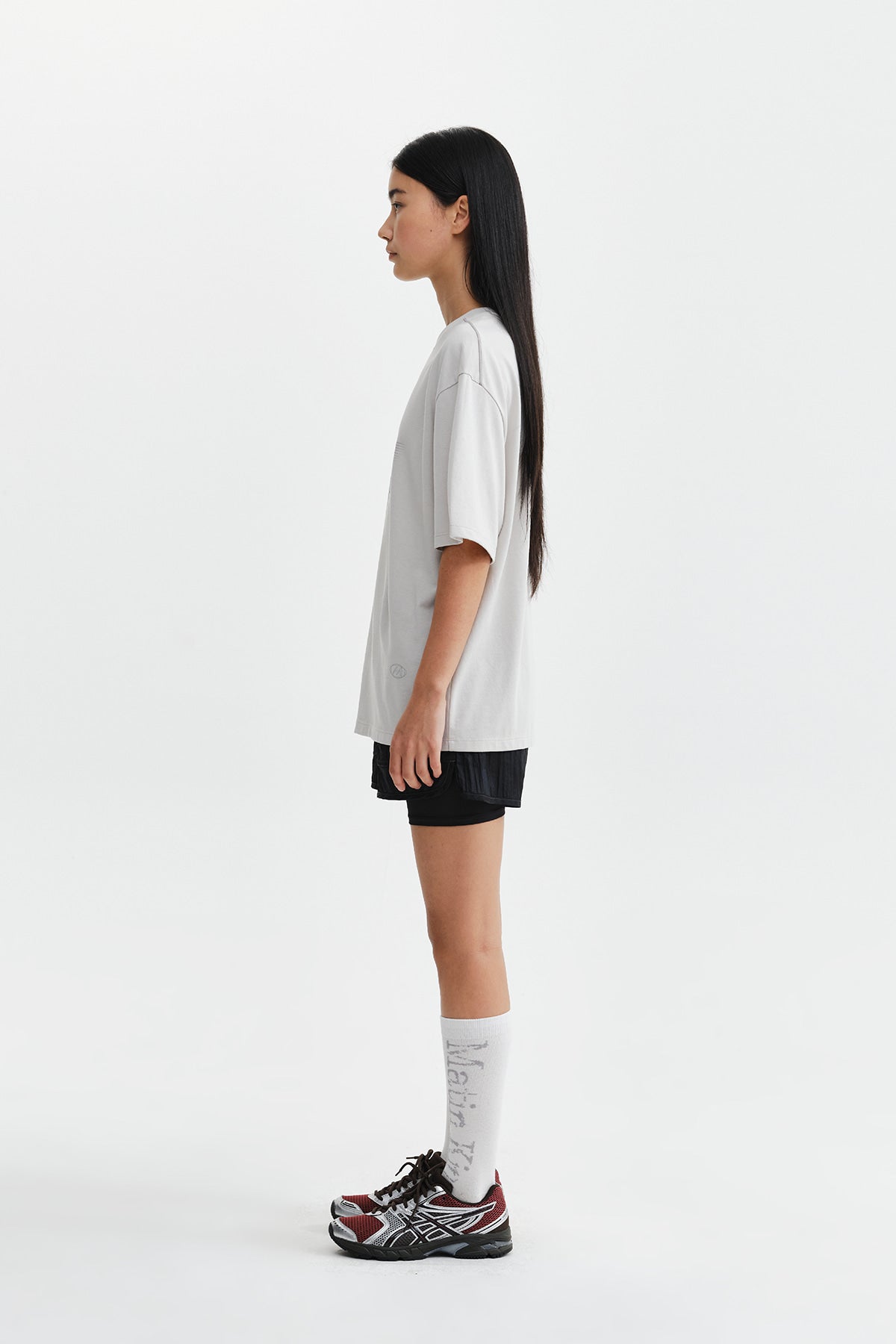 Matin Kim - Matin Pace Vortex Graffiti Top (Light Grey) product image 7 | TRAB K-Fashion Australia