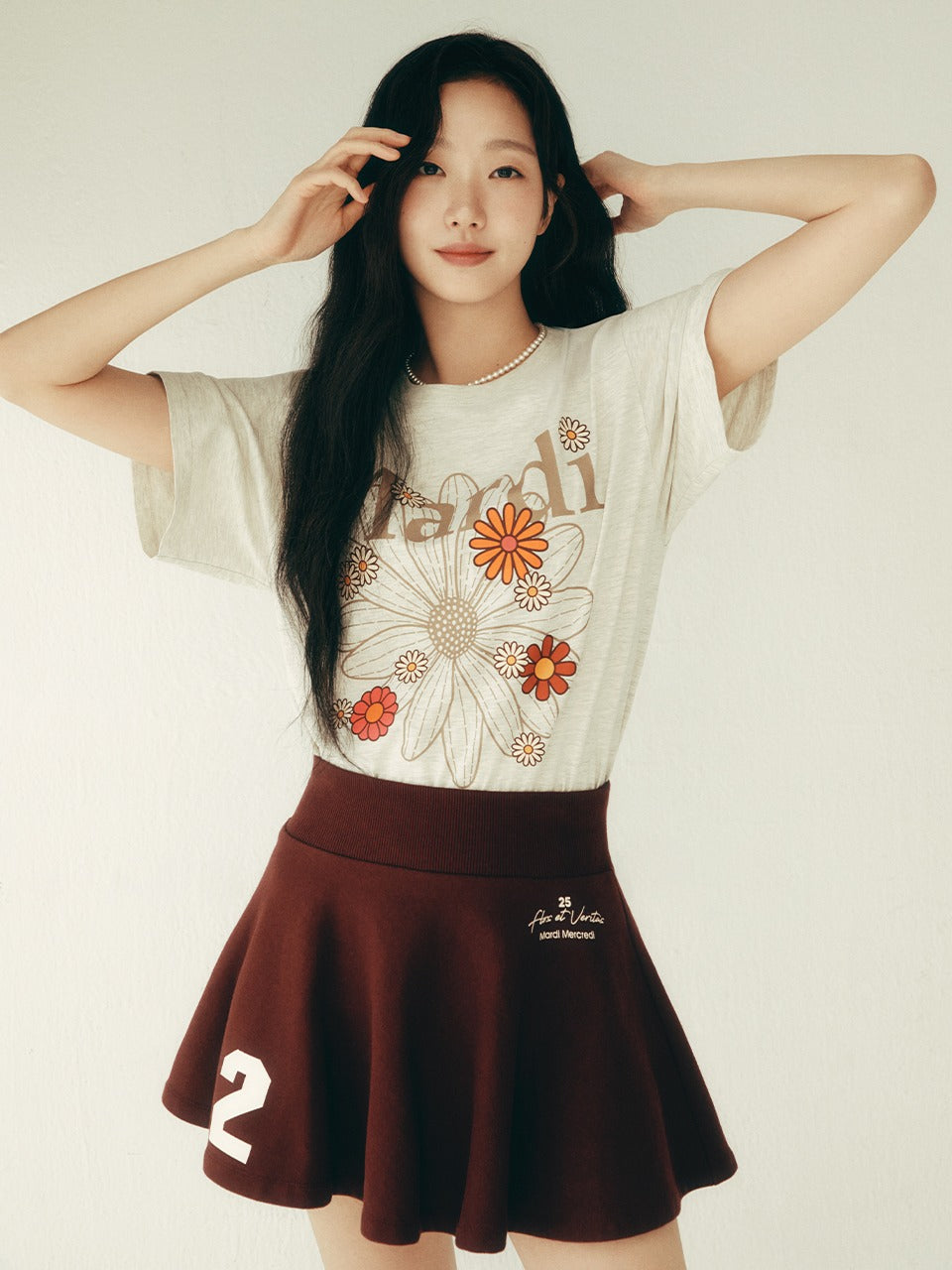 Mardi Mercredi - Tshirt Flowermardi Blossom (Oatmeal Taupe) product image 1 | TRAB K-Fashion Australia
