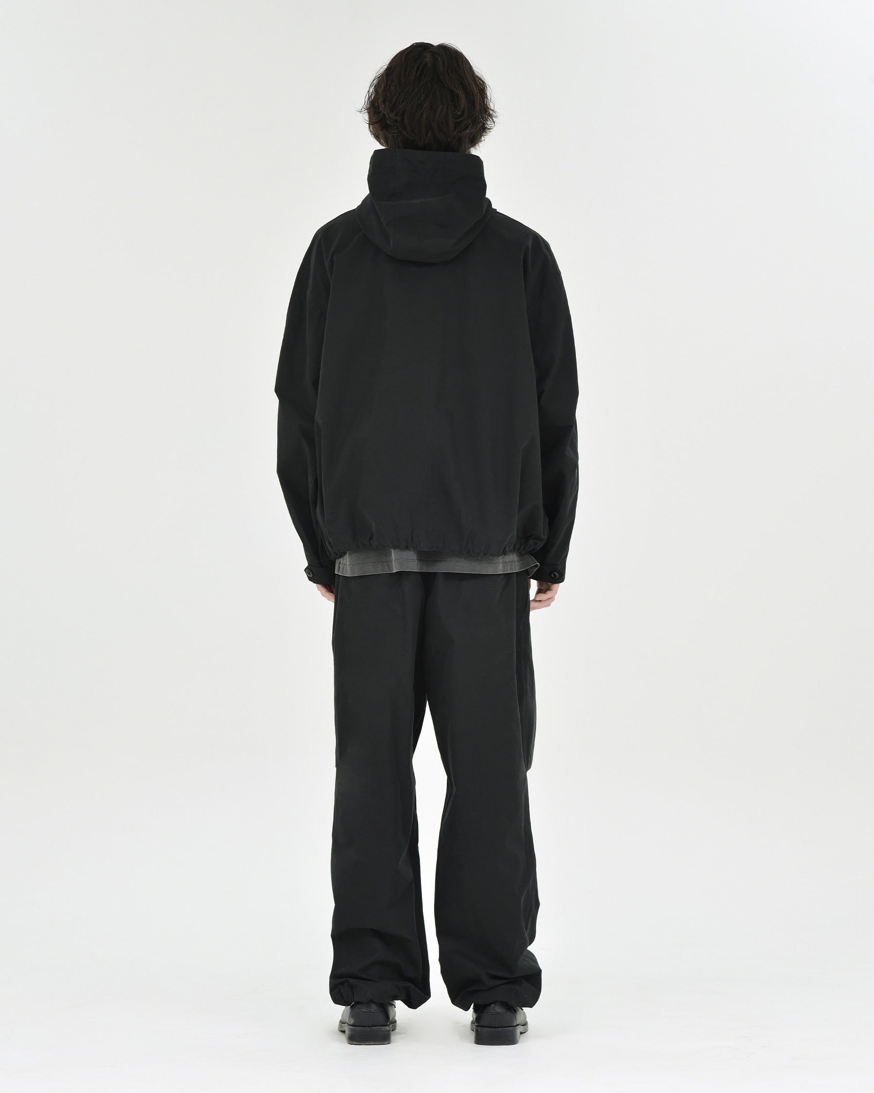 Brownyard - Travel Parka (Black) product image 2 | TRAB K-Fashion Australia
